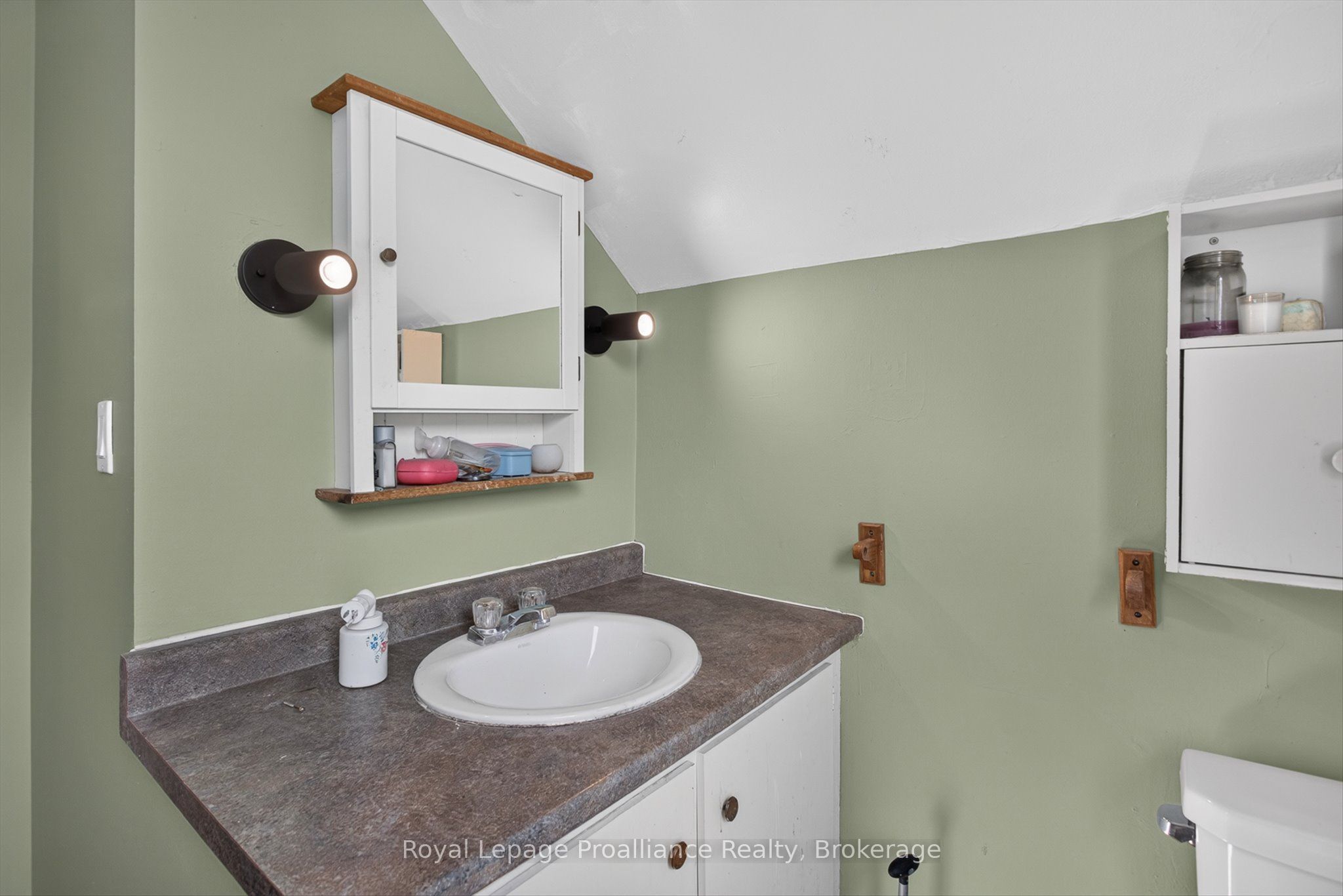 277 Reid Street Property Photo 38