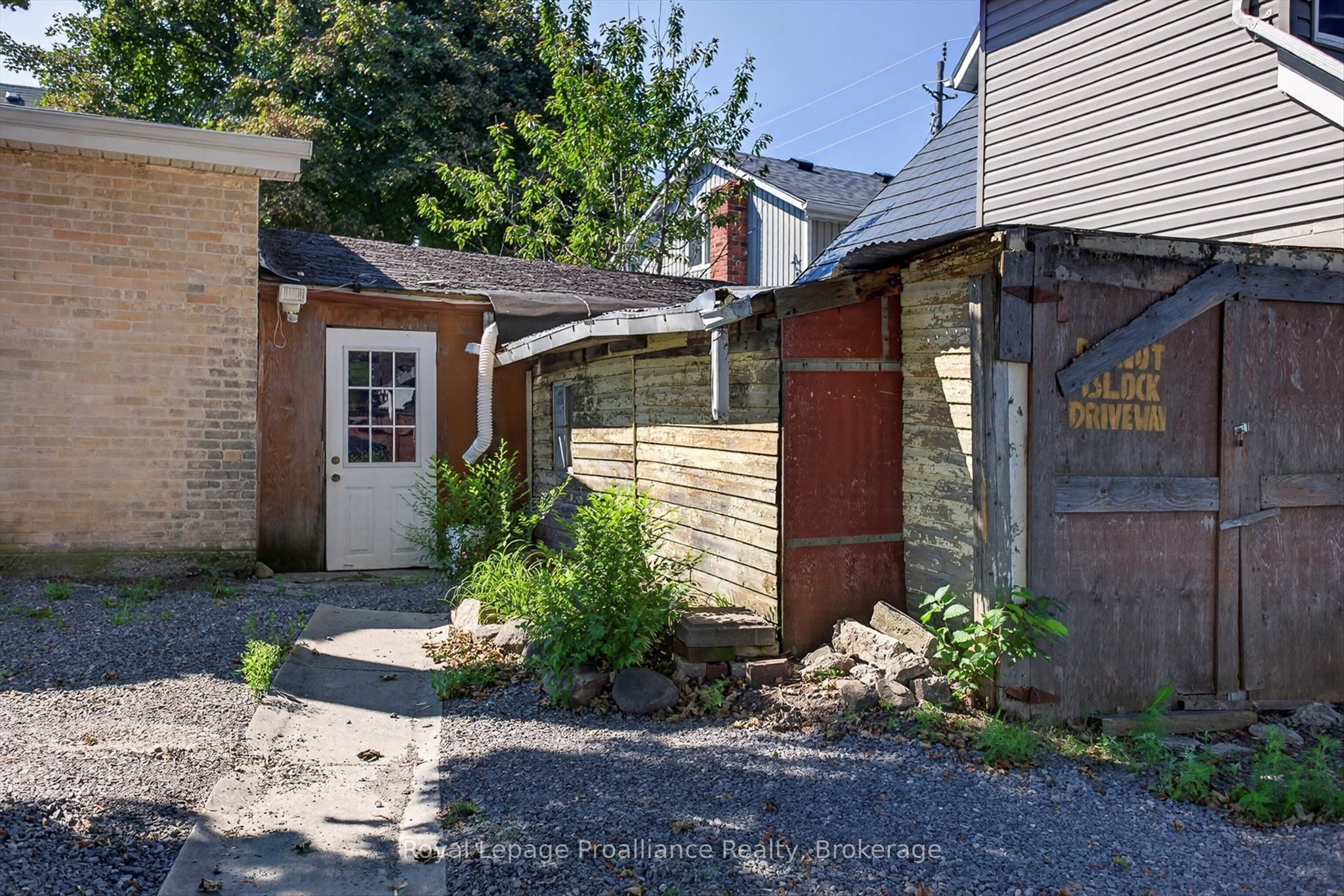 277 Reid Street Property Photo 39