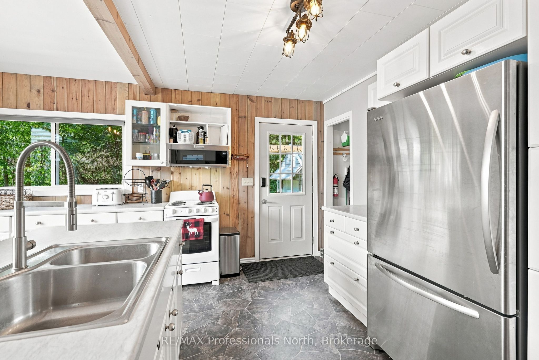 85 Buckley's Road Property Photo 10
