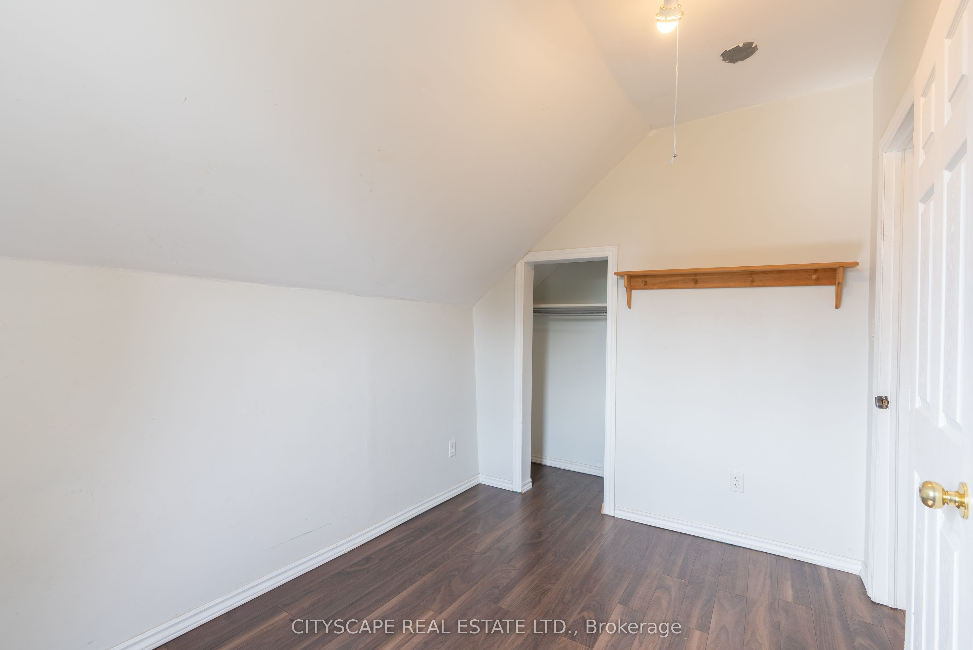 408 William Street Property Photo 29