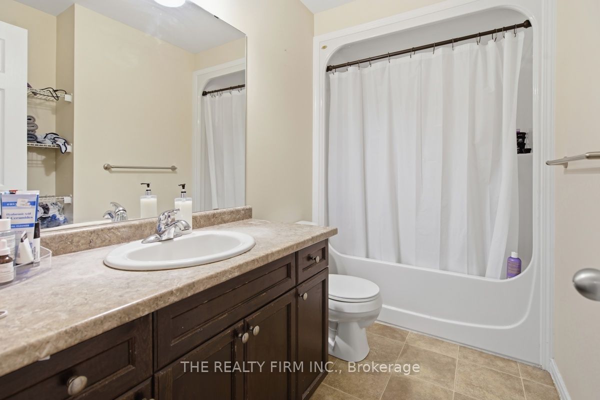 2635 Bateman Trail 17 Property Photo 7
