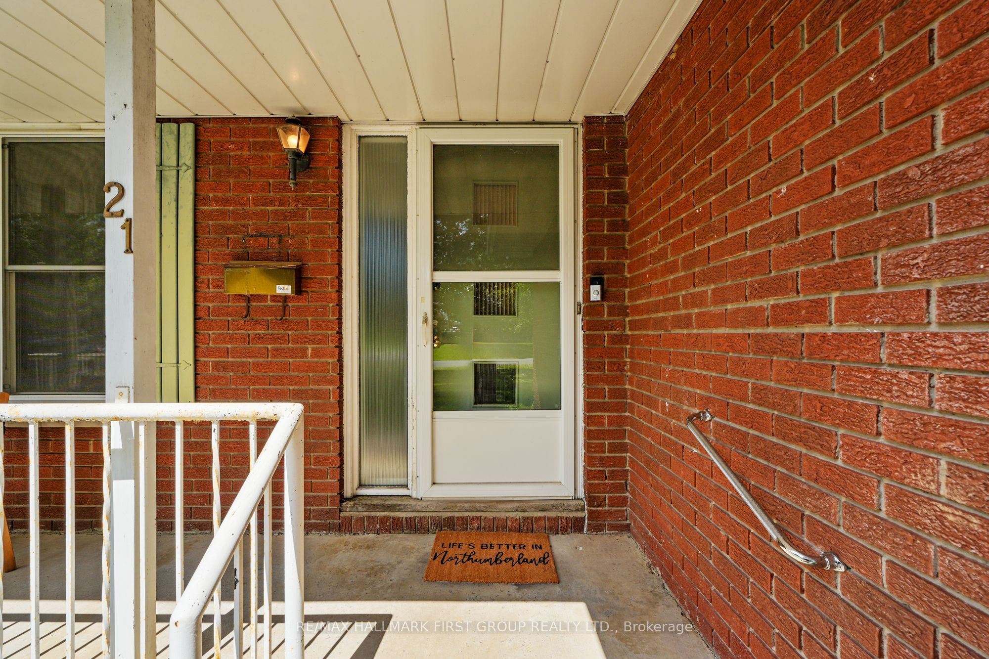 21 Gardiner Crescent Property Photo 5