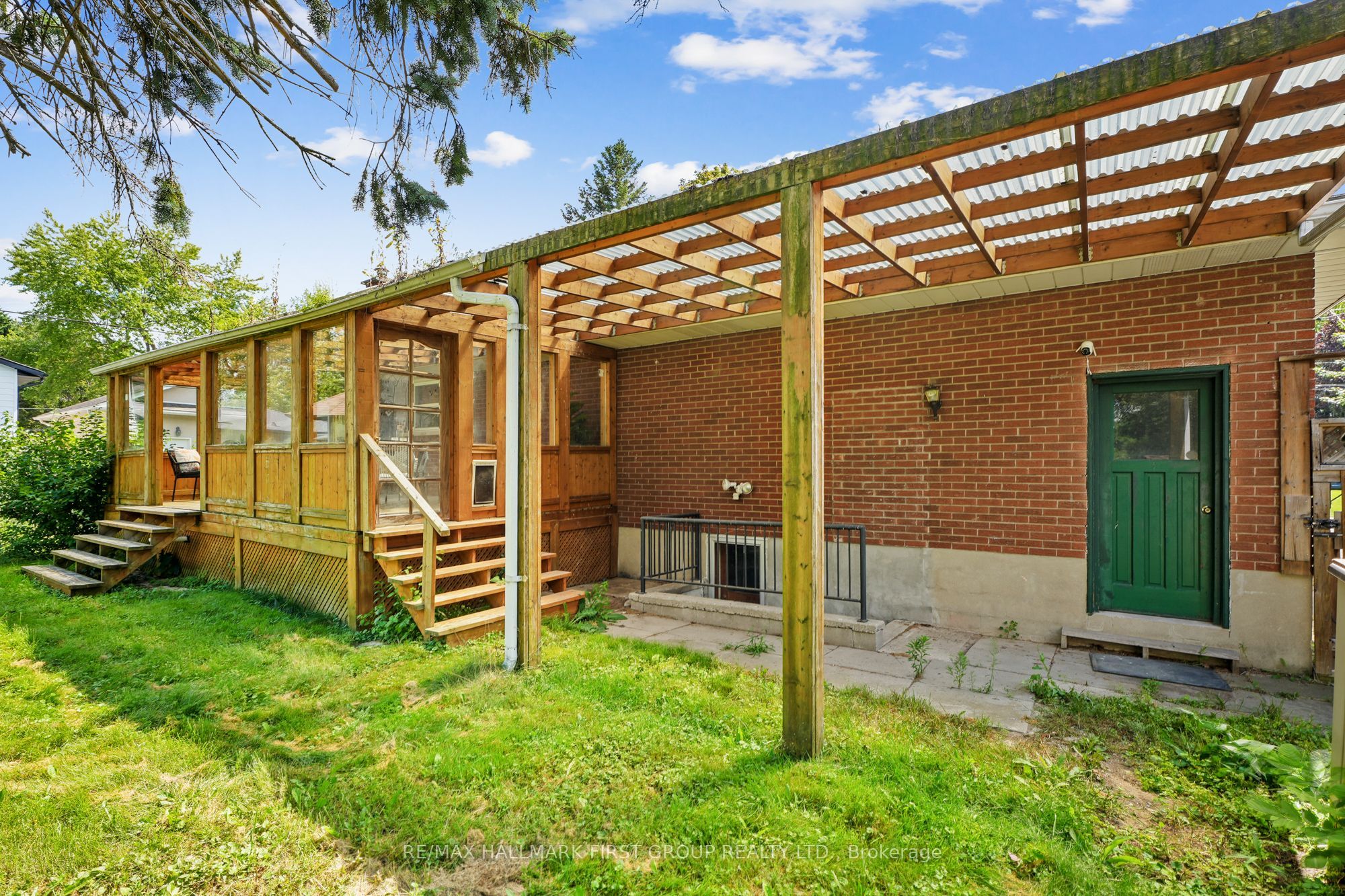 21 Gardiner Crescent Property Photo 34