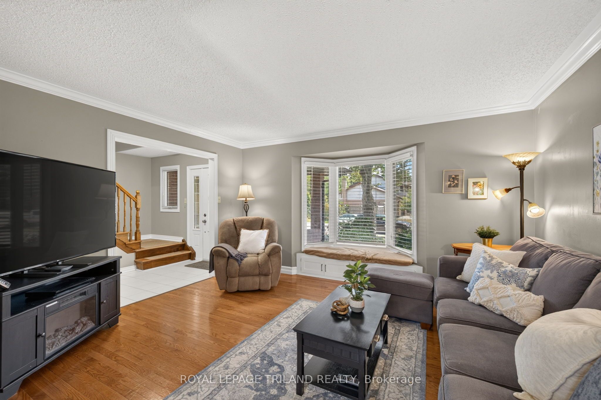 1077 Mahogany Crescent Property Photo 8