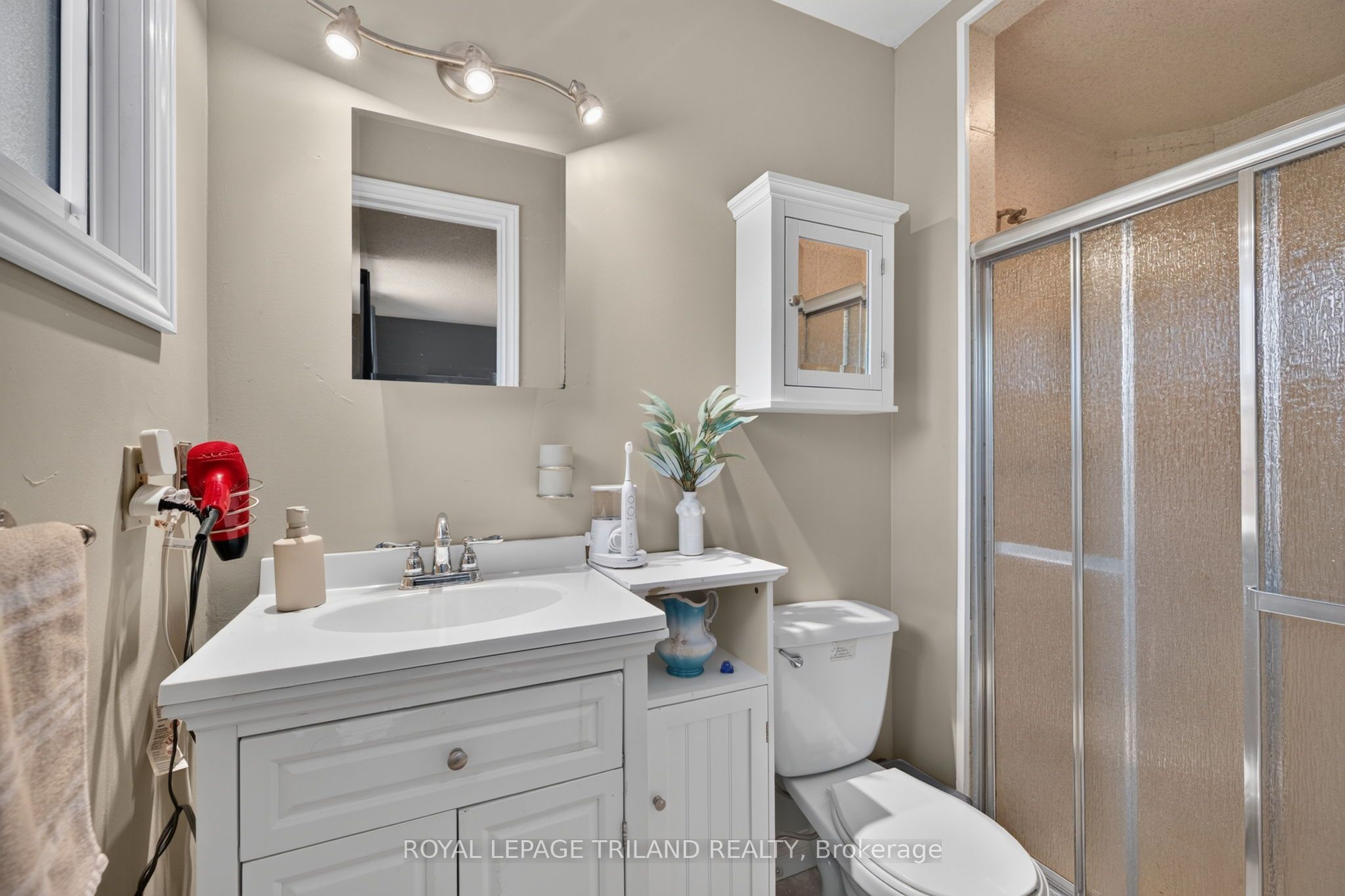 1077 Mahogany Crescent Property Photo 23