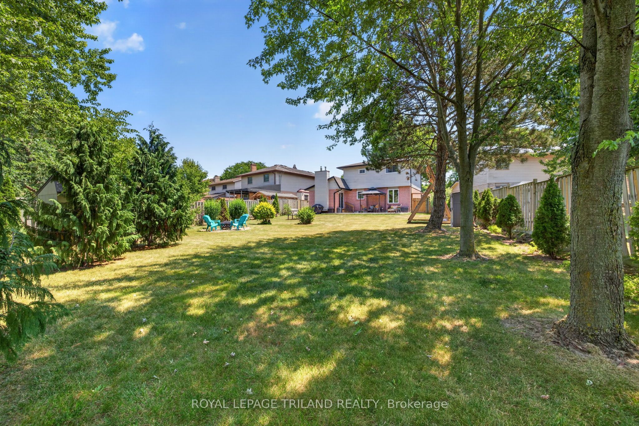 1077 Mahogany Crescent Property Photo 36