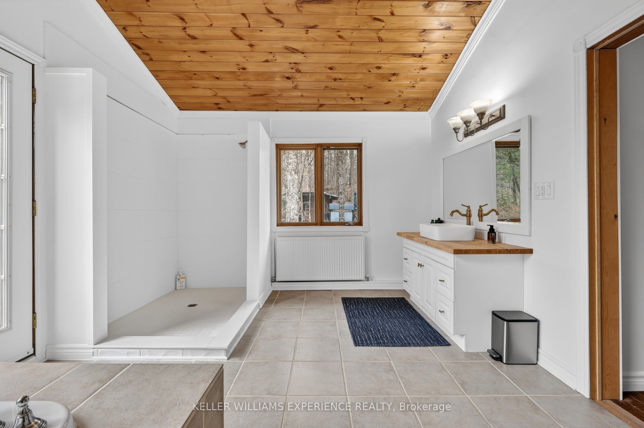 1115 Sherwood Forest Road Property Photo 17