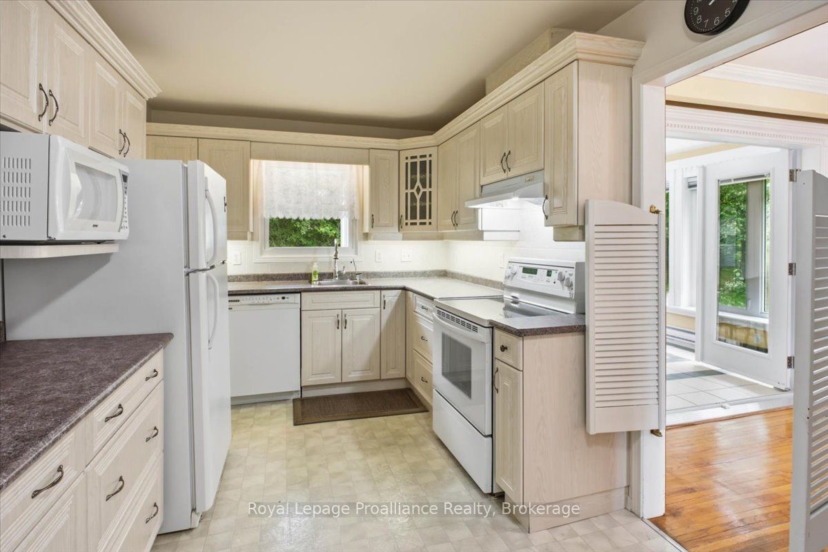 68 Riverside Parkway Property Photo 13
