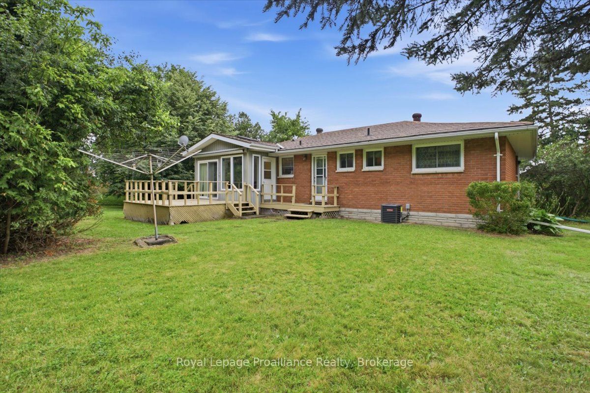 68 Riverside Parkway Property Photo 32