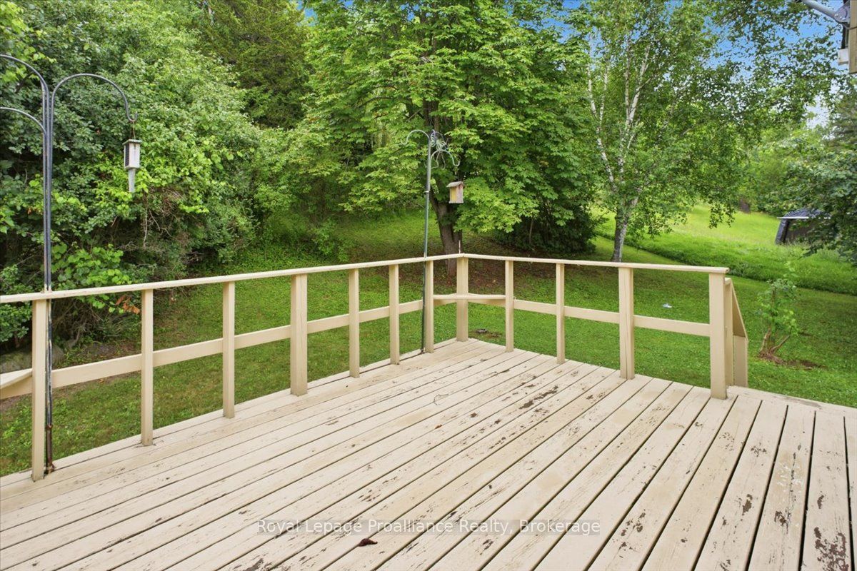 68 Riverside Parkway Property Photo 34