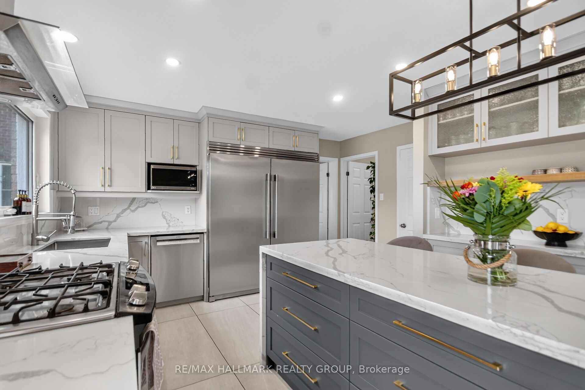 185 Knudson Drive Property Photo 14