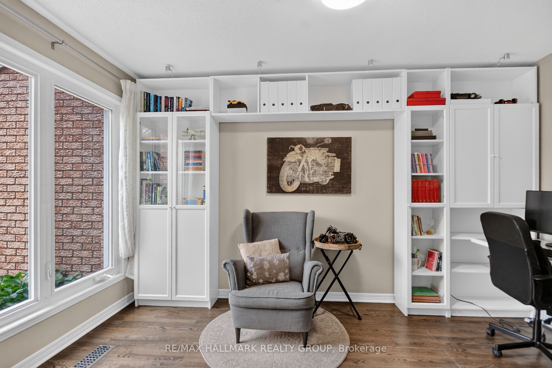185 Knudson Drive Property Photo 19