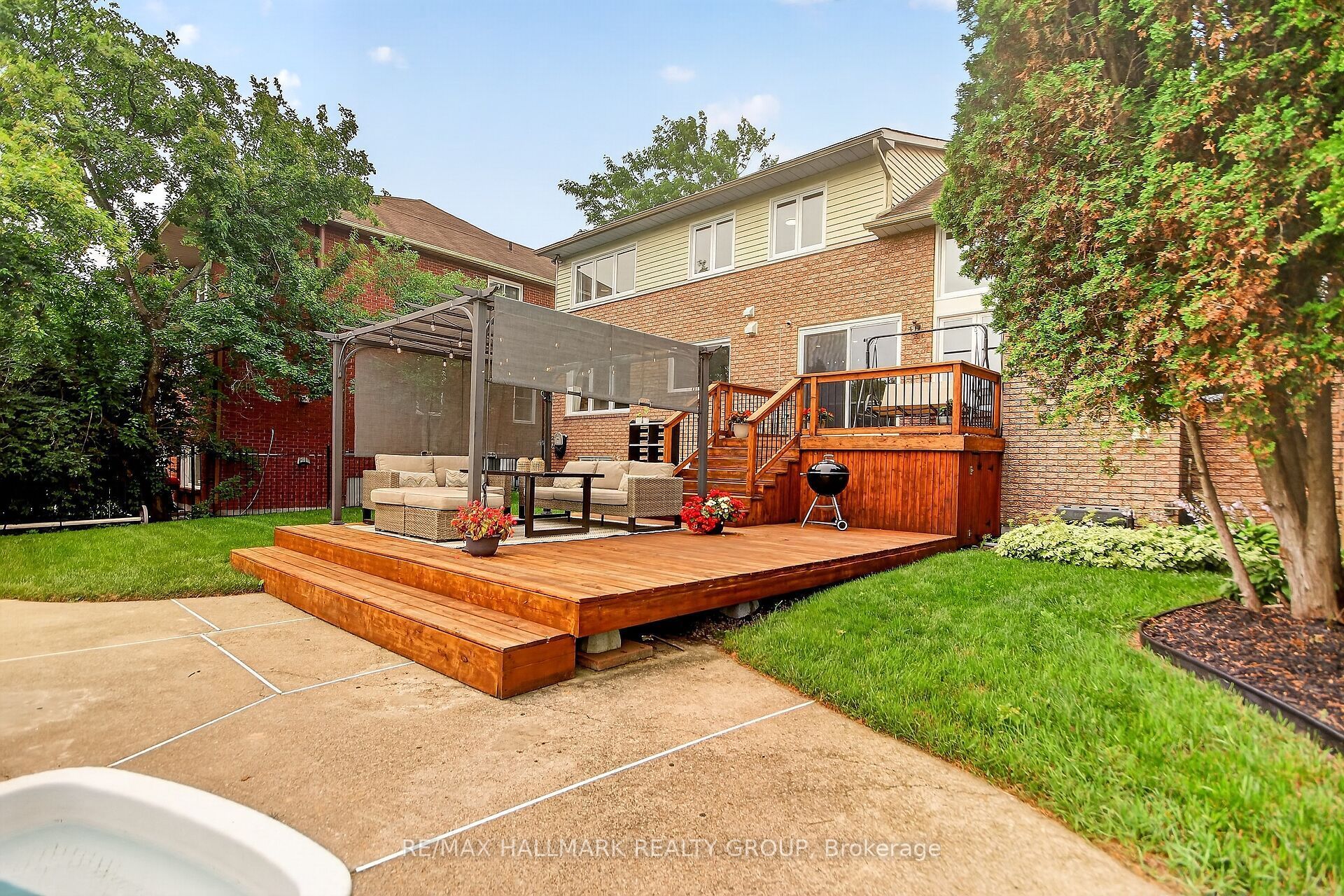 185 Knudson Drive Property Photo 33