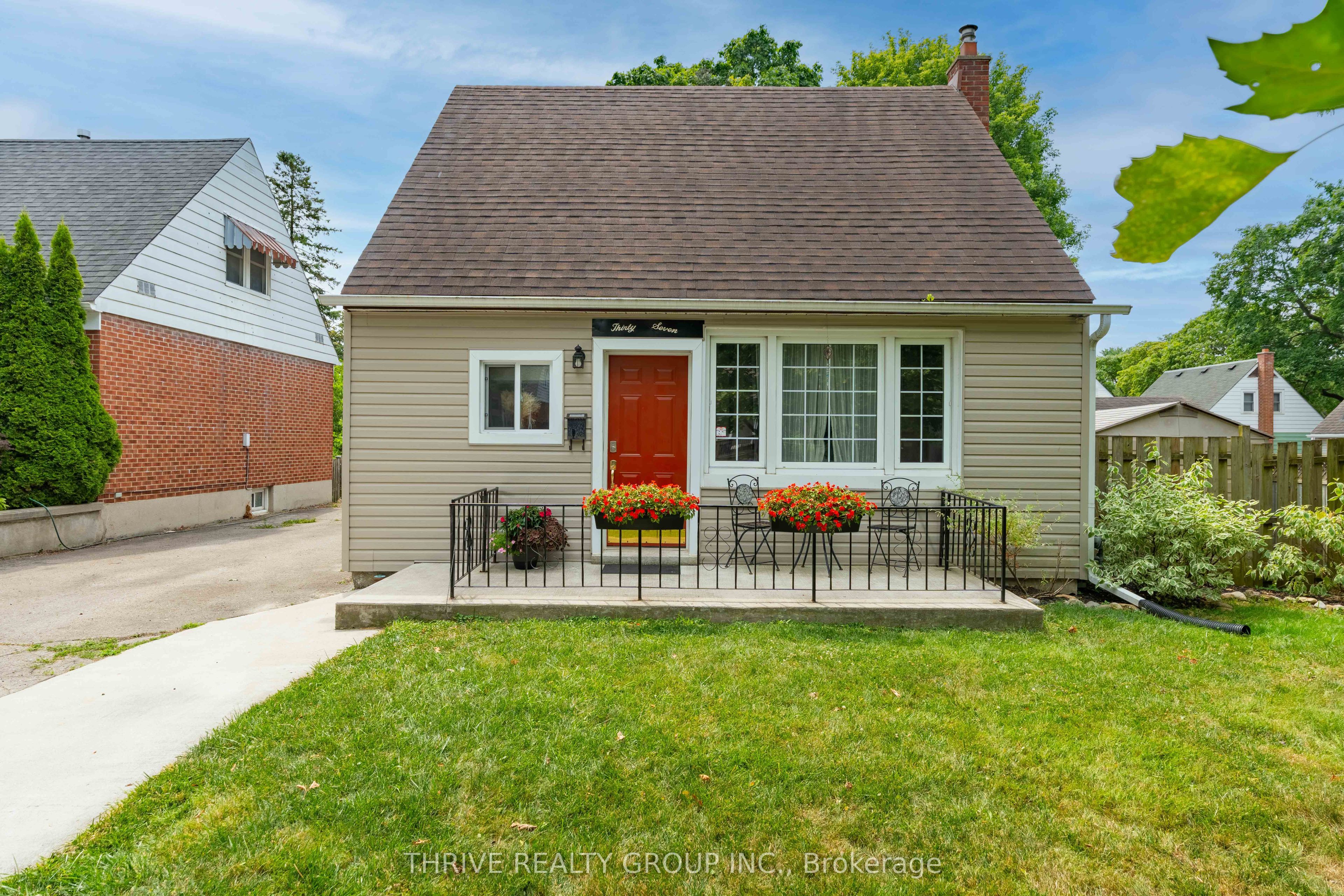 37 Mincing Lane Property Photo 4