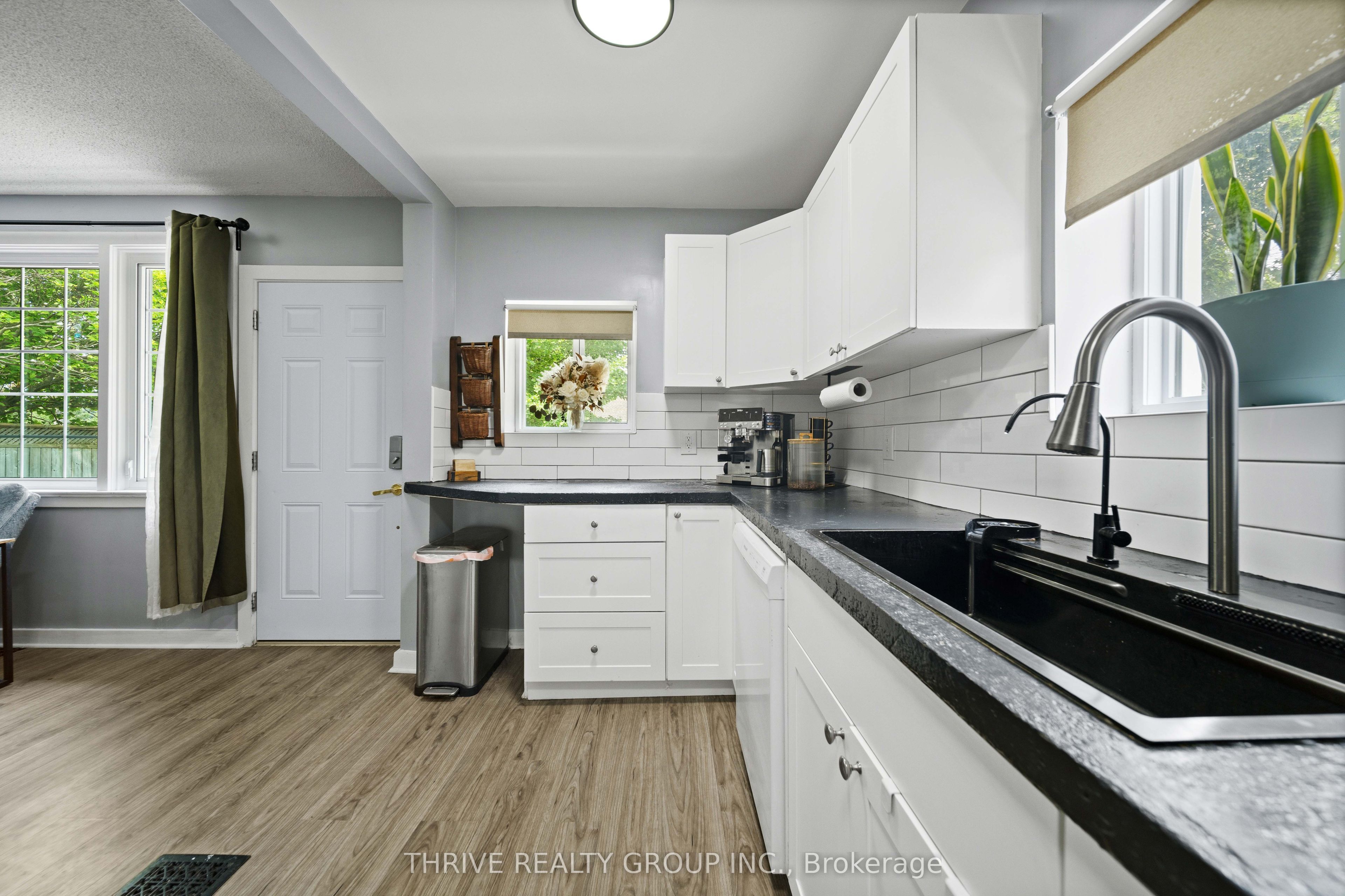37 Mincing Lane Property Photo 16