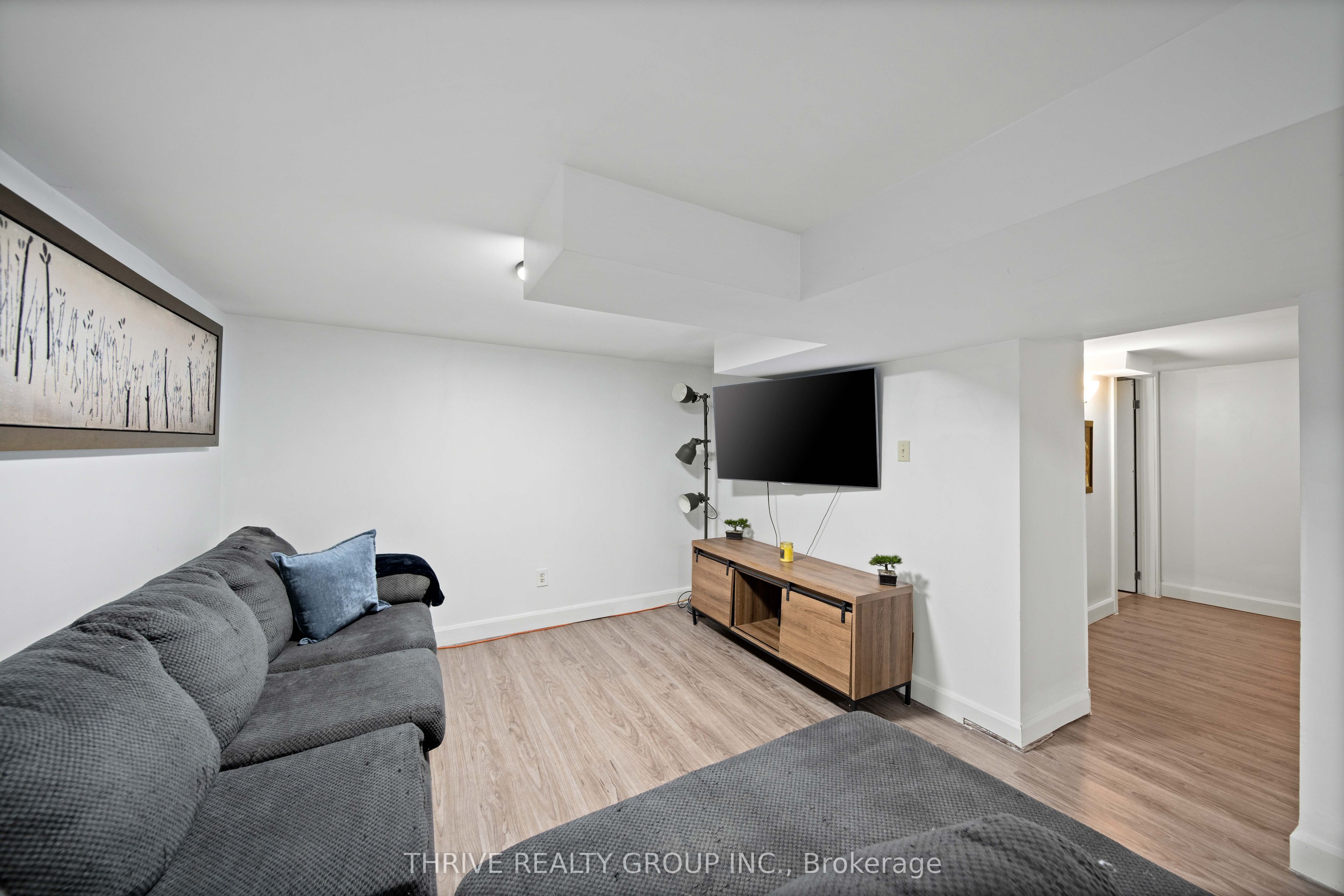 37 Mincing Lane Property Photo 28