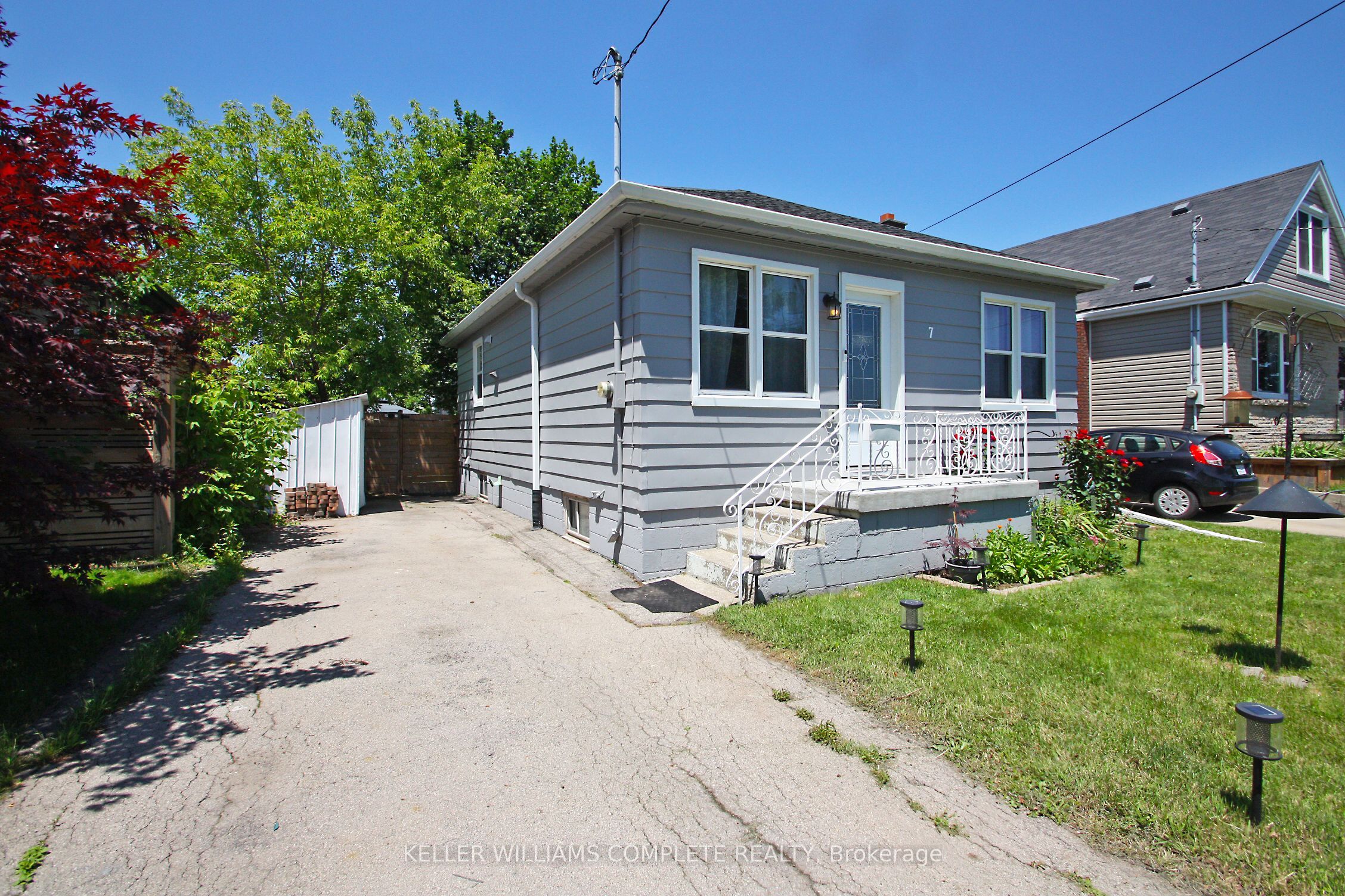 7 Lampton Place Property Photo 4