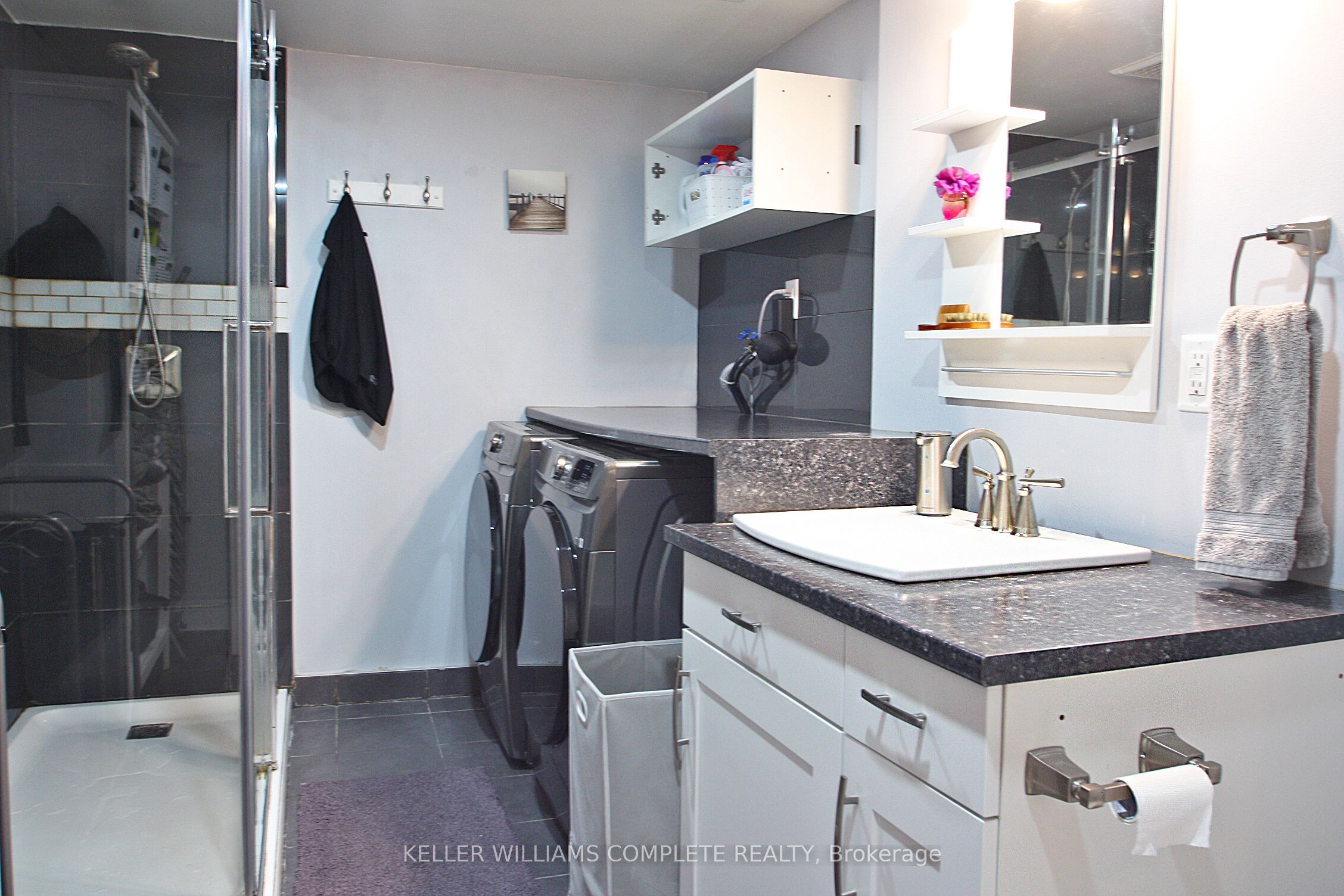 7 Lampton Place Property Photo 25
