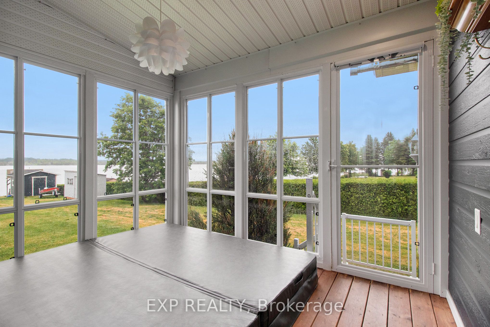 3605 Front Road Property Photo 19