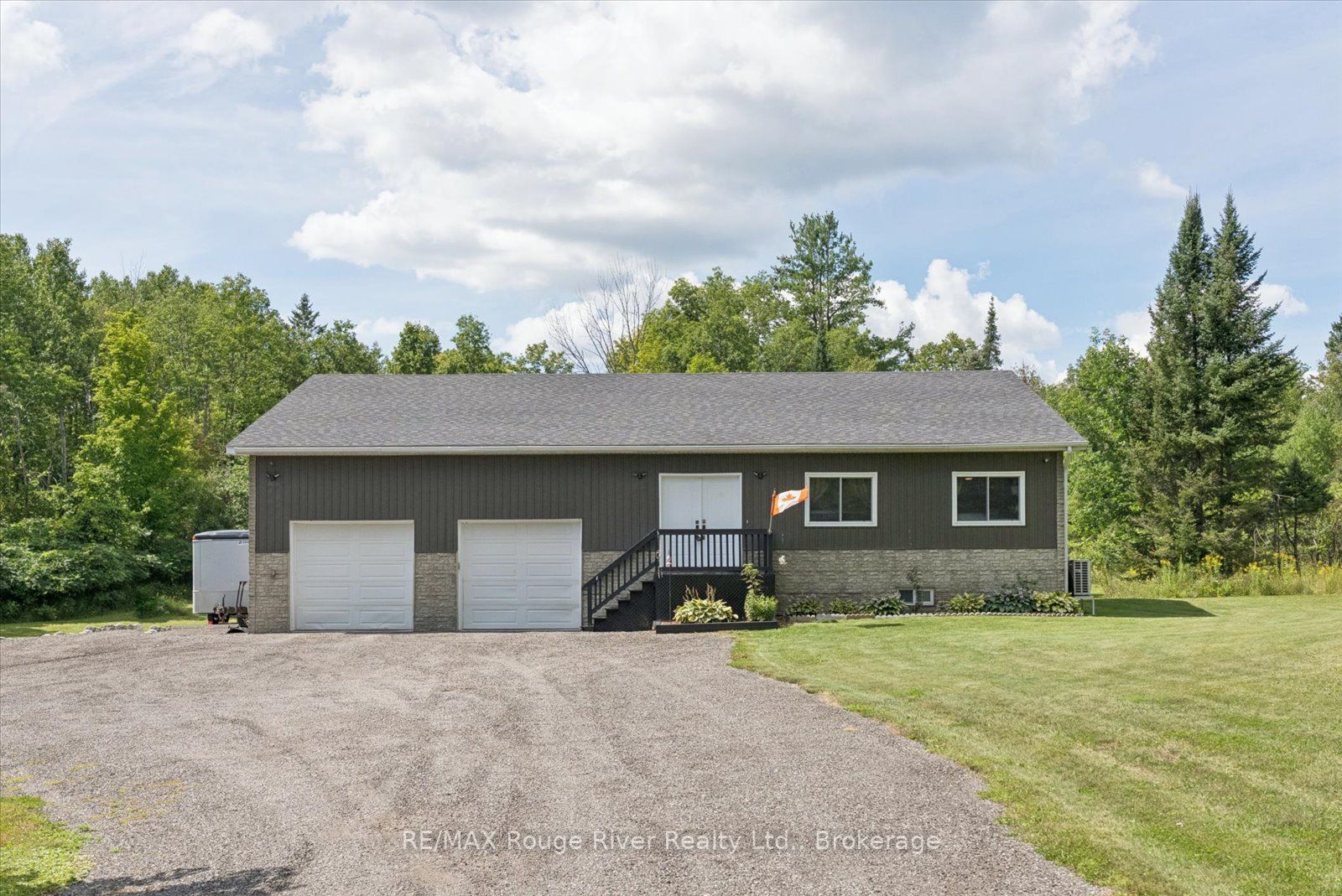 178 Roma Lane Property Photo 3
