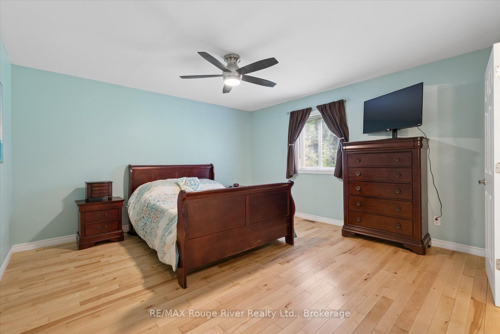178 Roma Lane Property Photo 14