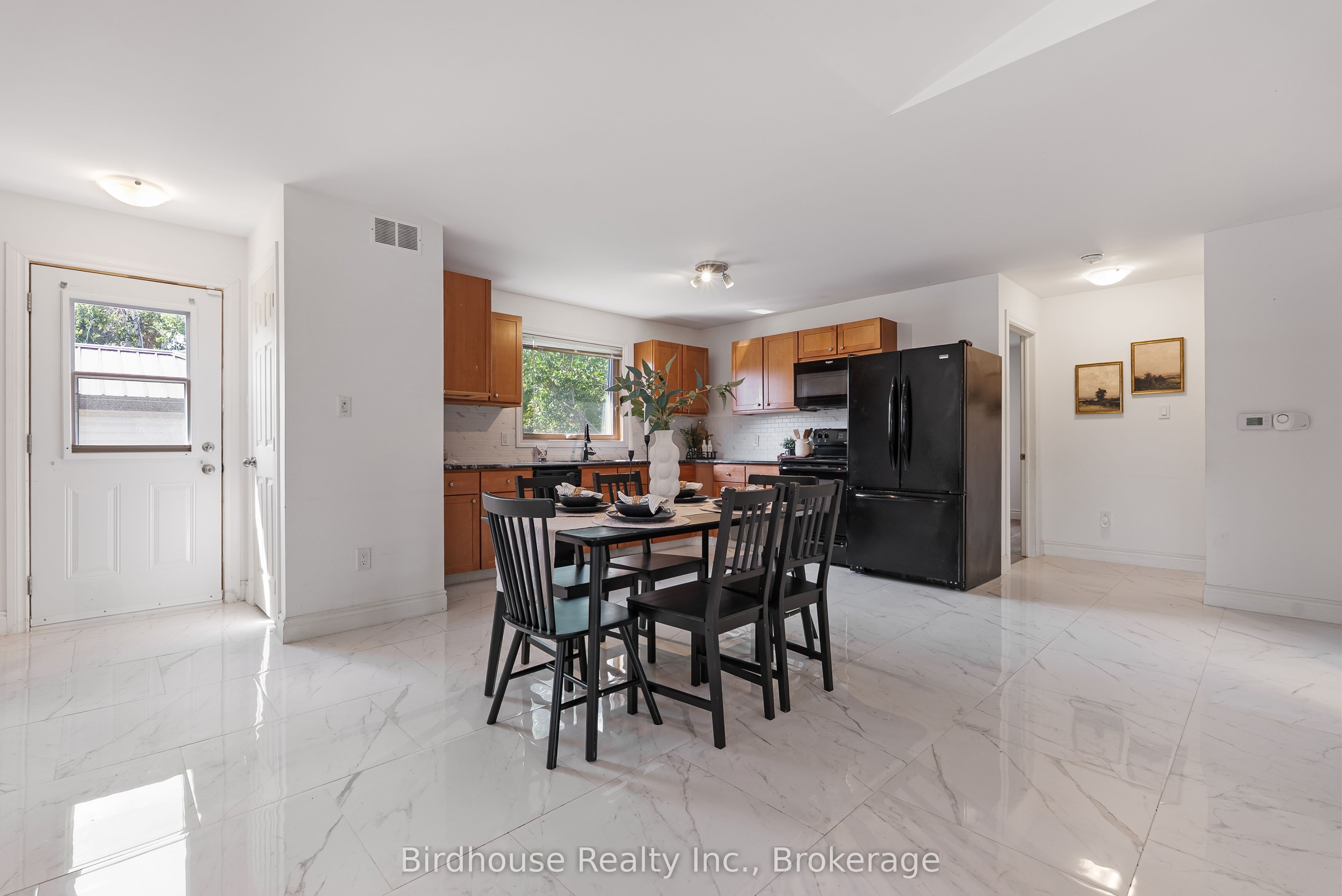 223 Crosby Drive Property Photo 10