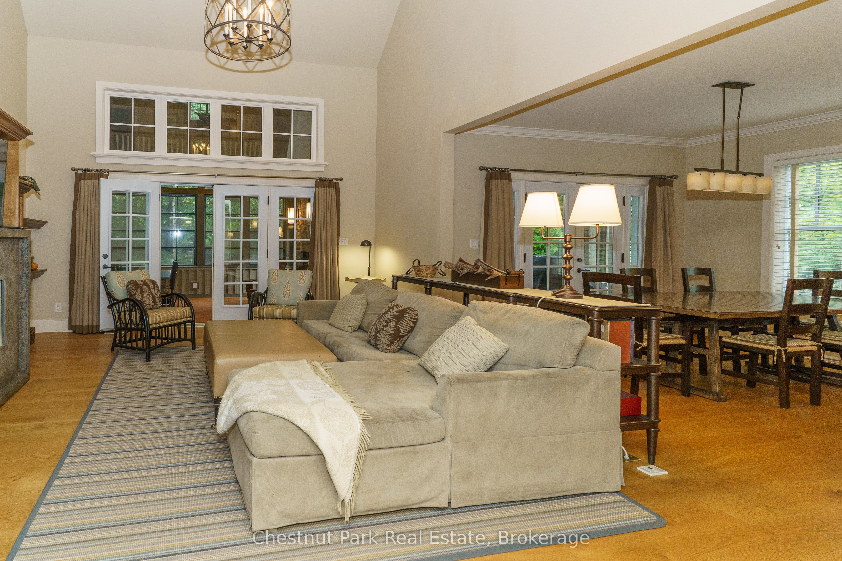 501 Glen Abbey Way E Property Photo 26