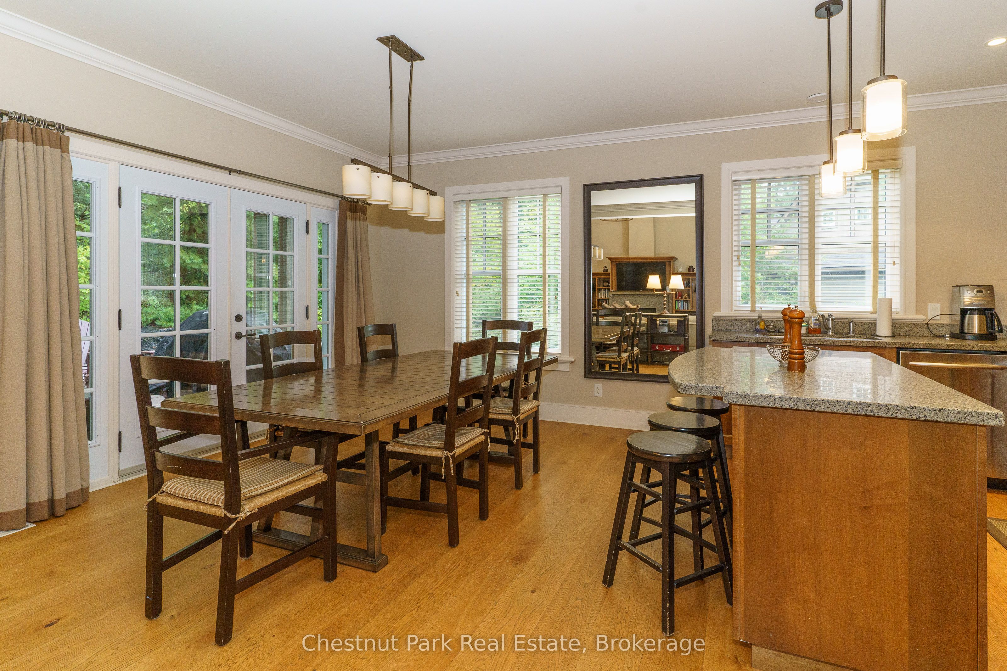 501 Glen Abbey Way E Property Photo 29