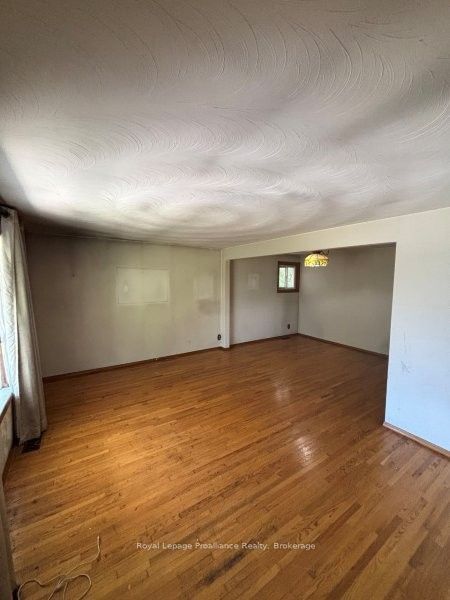 112 Sidney Street Property Photo 8