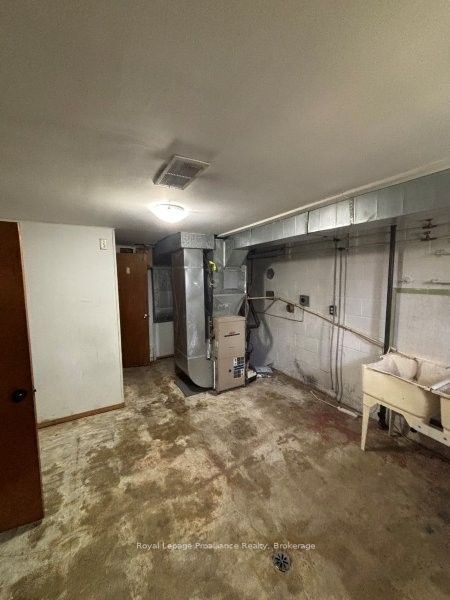 112 Sidney Street Property Photo 25