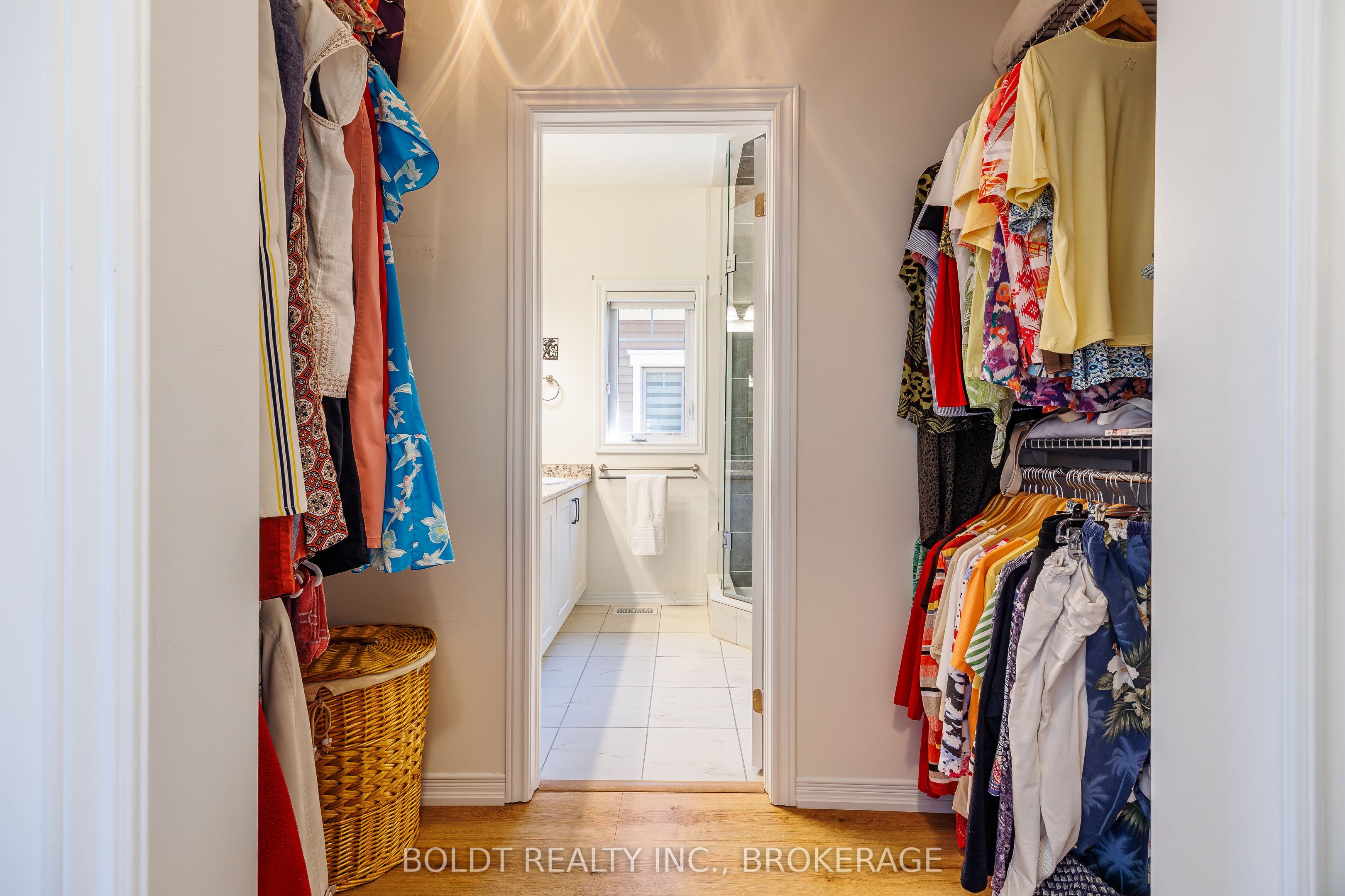 35 Cosmopolitan Common Property Photo 14