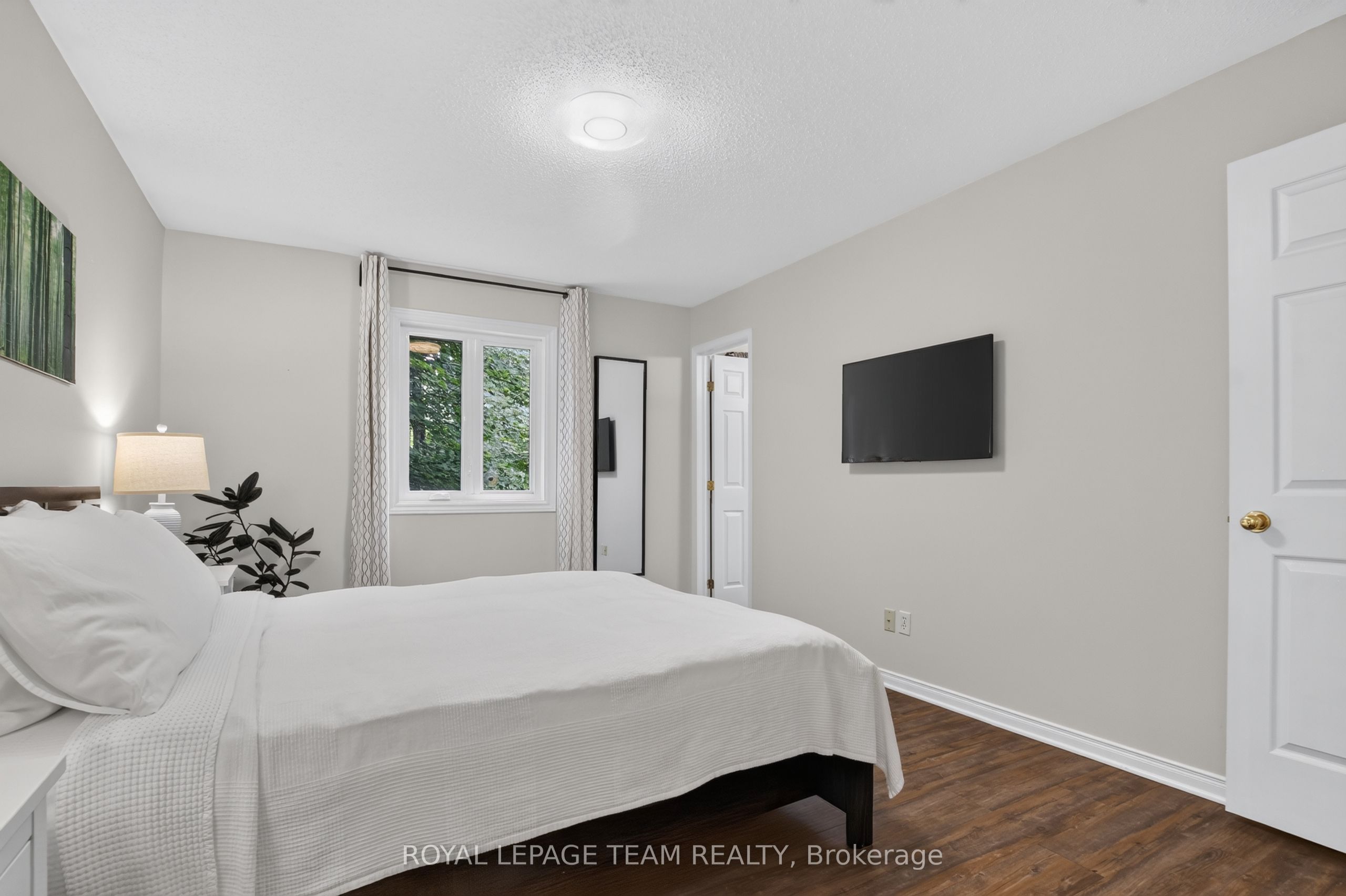 126 Mockingbird Lane Property Photo 18