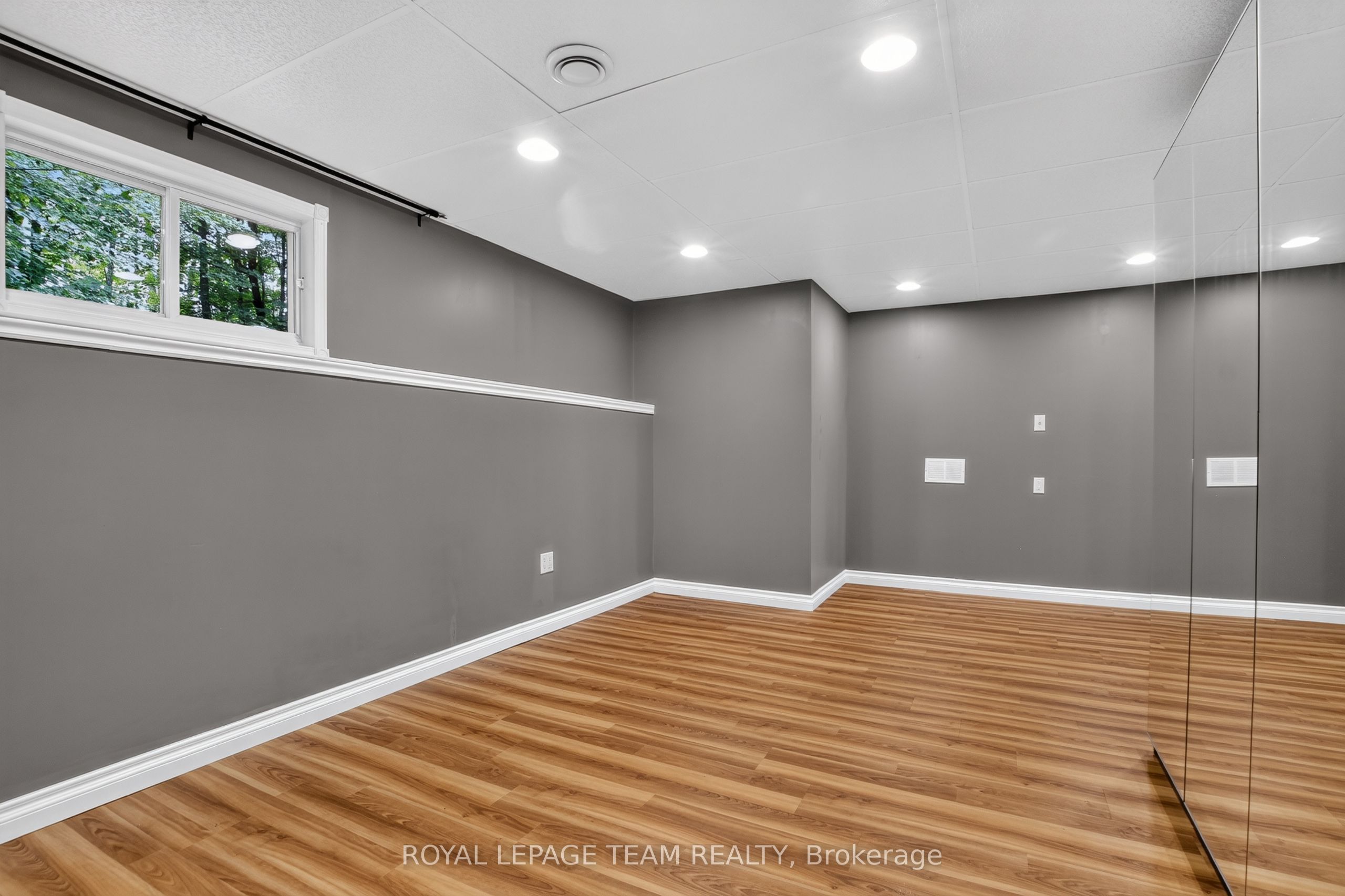 126 Mockingbird Lane Property Photo 37