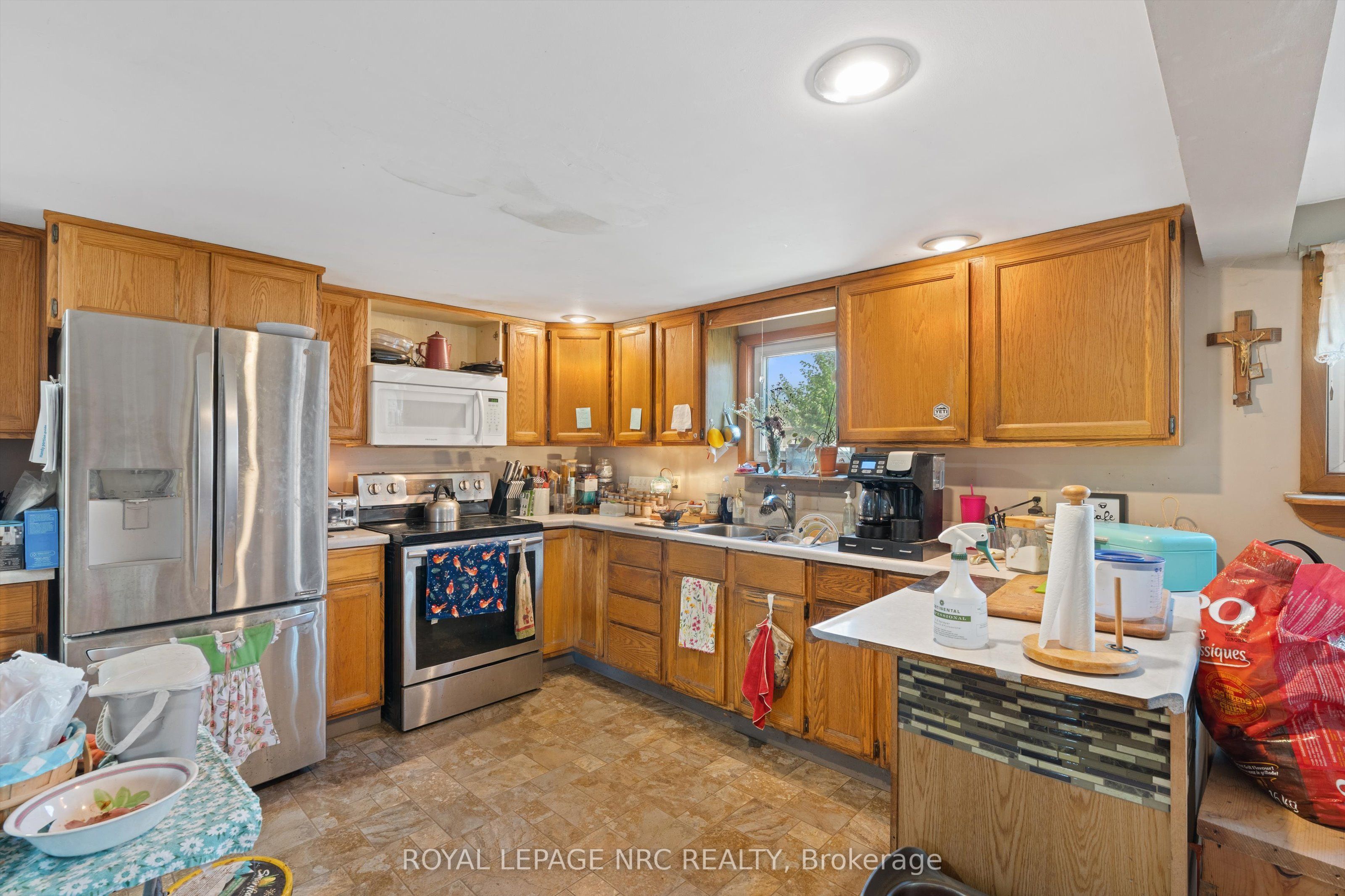1010 Arthur Street Property Photo 12
