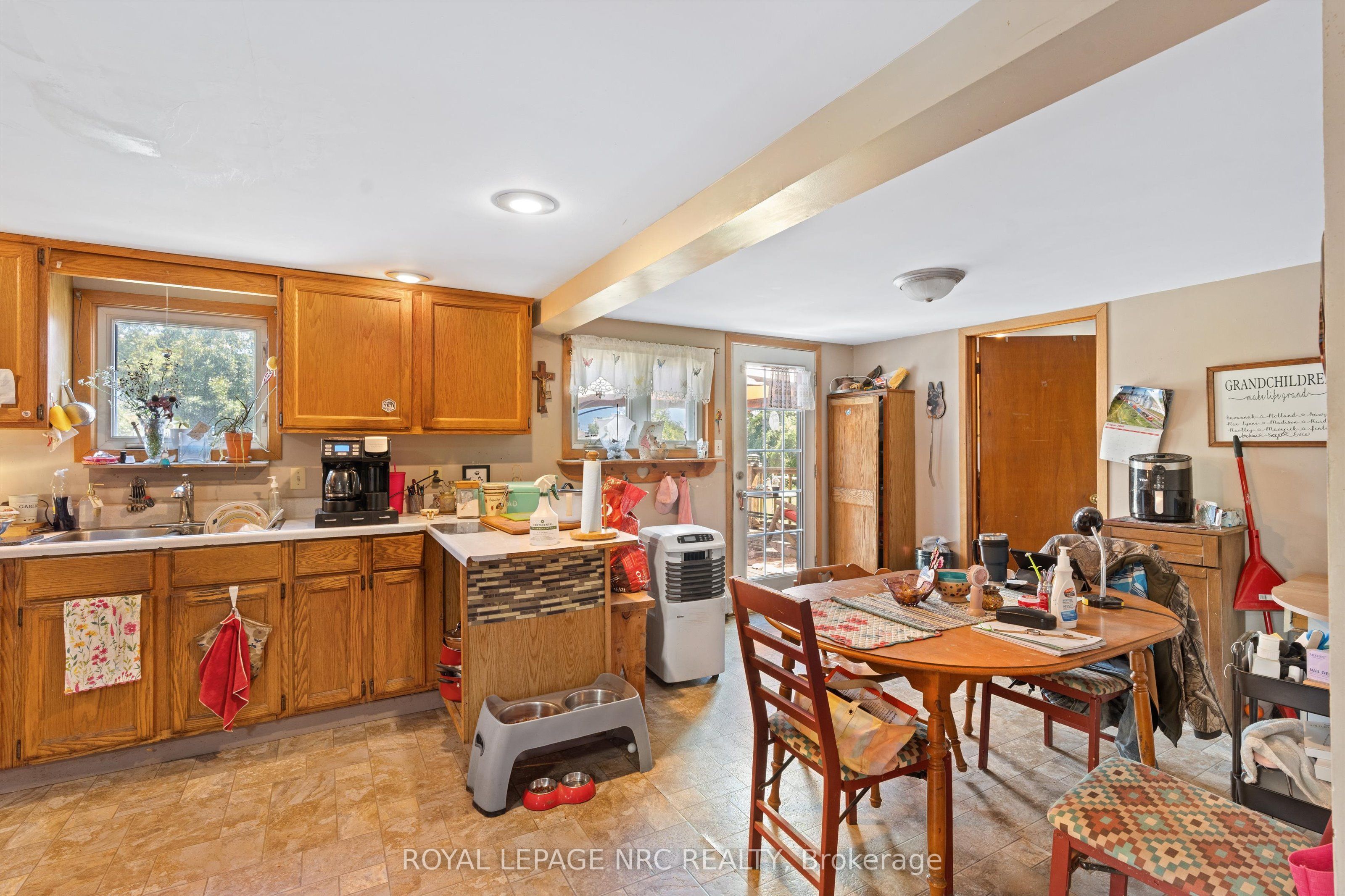 1010 Arthur Street Property Photo 13