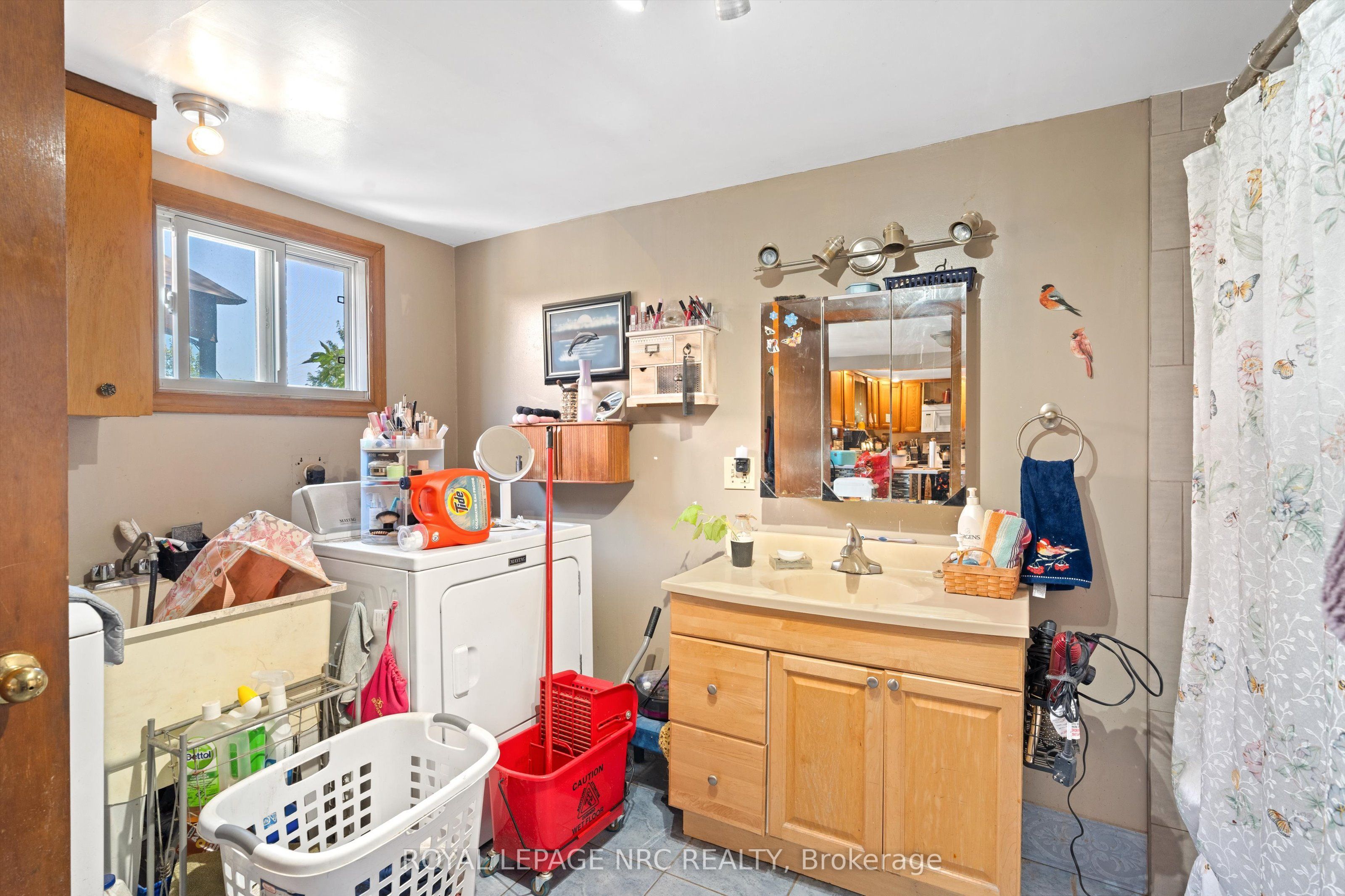 1010 Arthur Street Property Photo 17