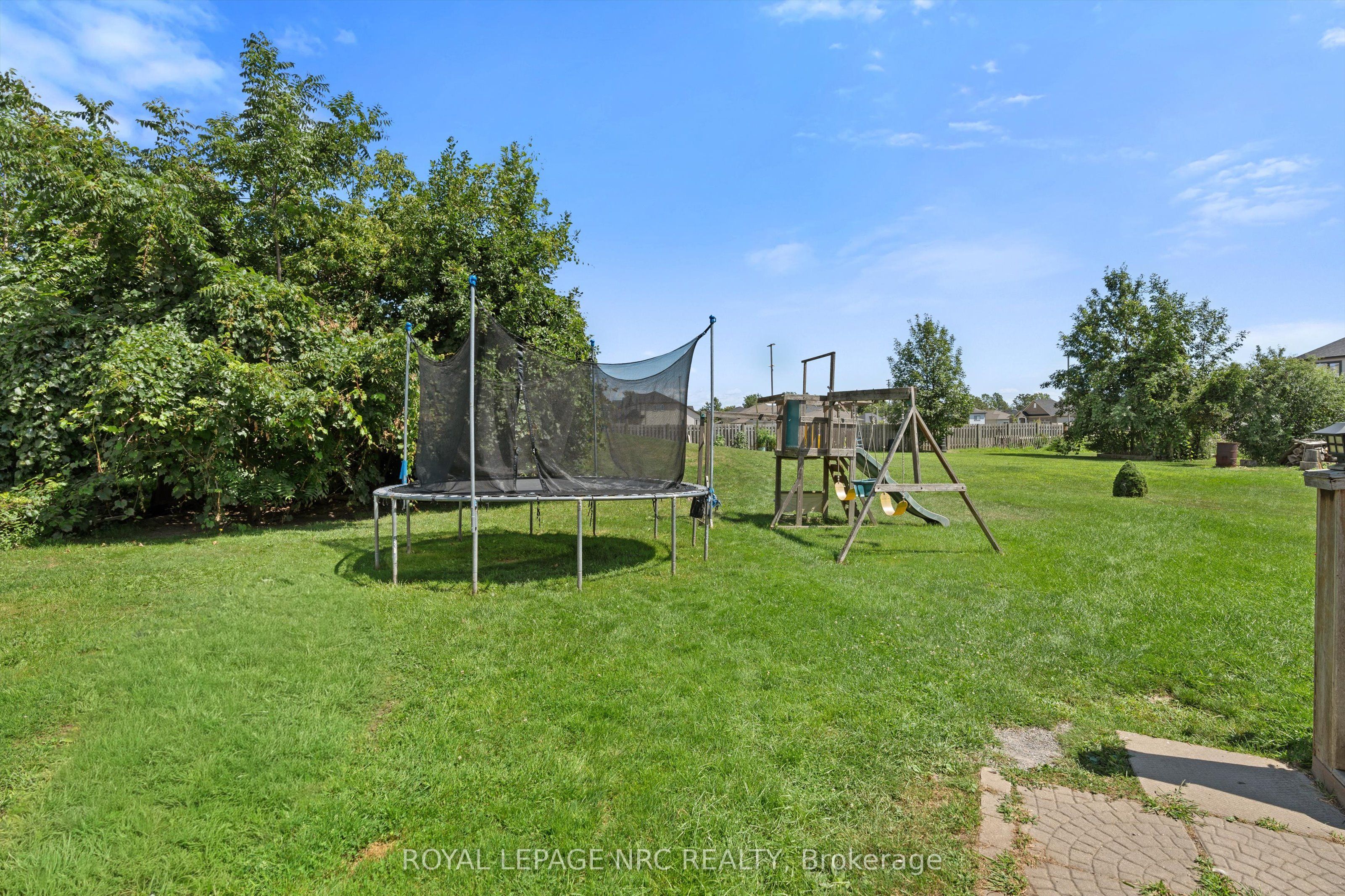1010 Arthur Street Property Photo 33