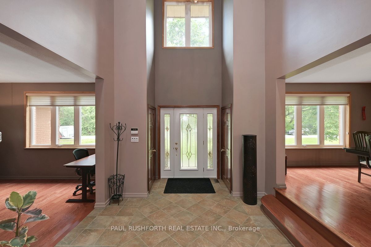 15 Longridge Court Property Photo 4