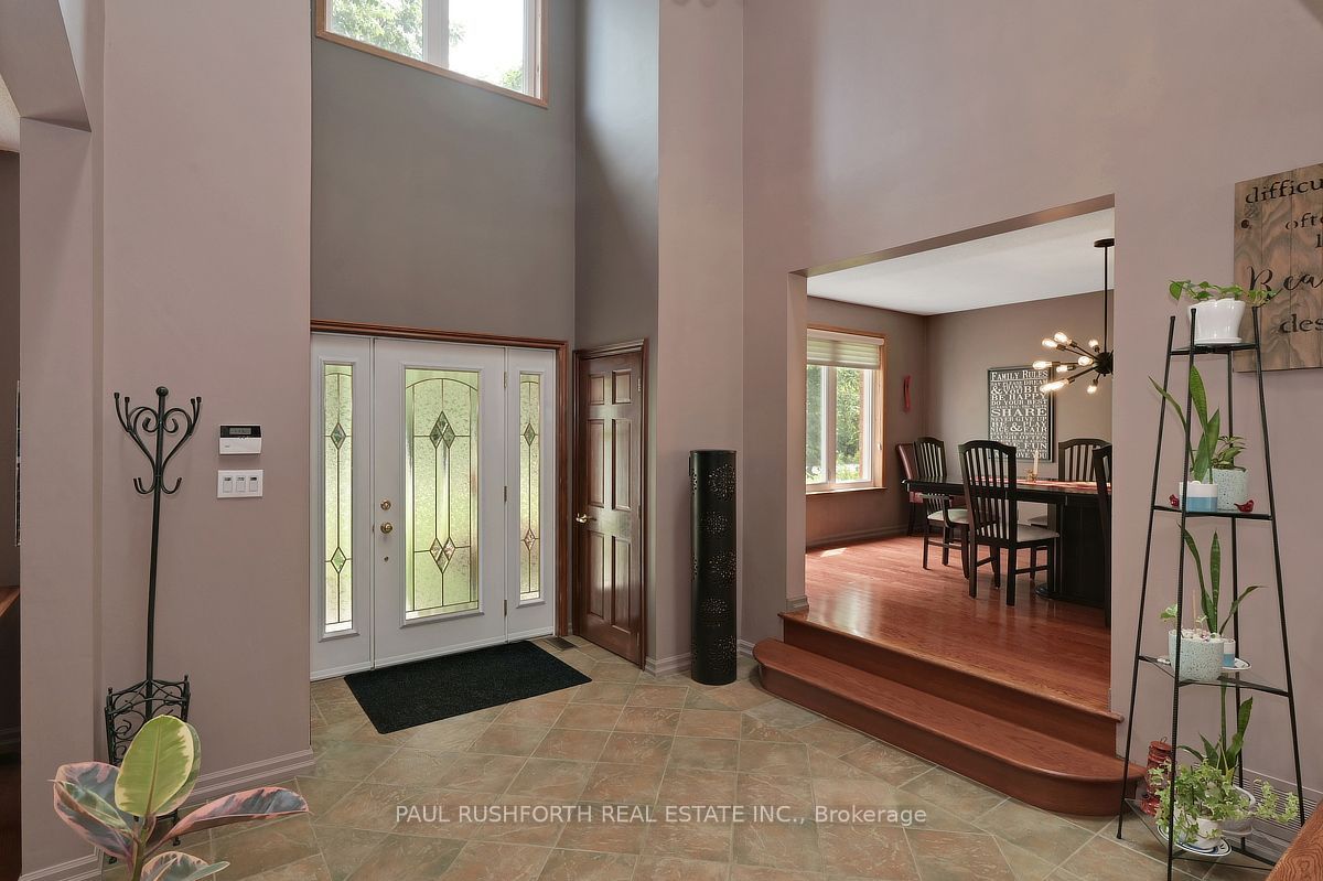 15 Longridge Court Property Photo 6