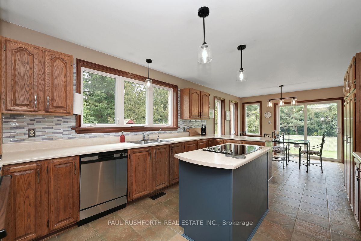 15 Longridge Court Property Photo 14