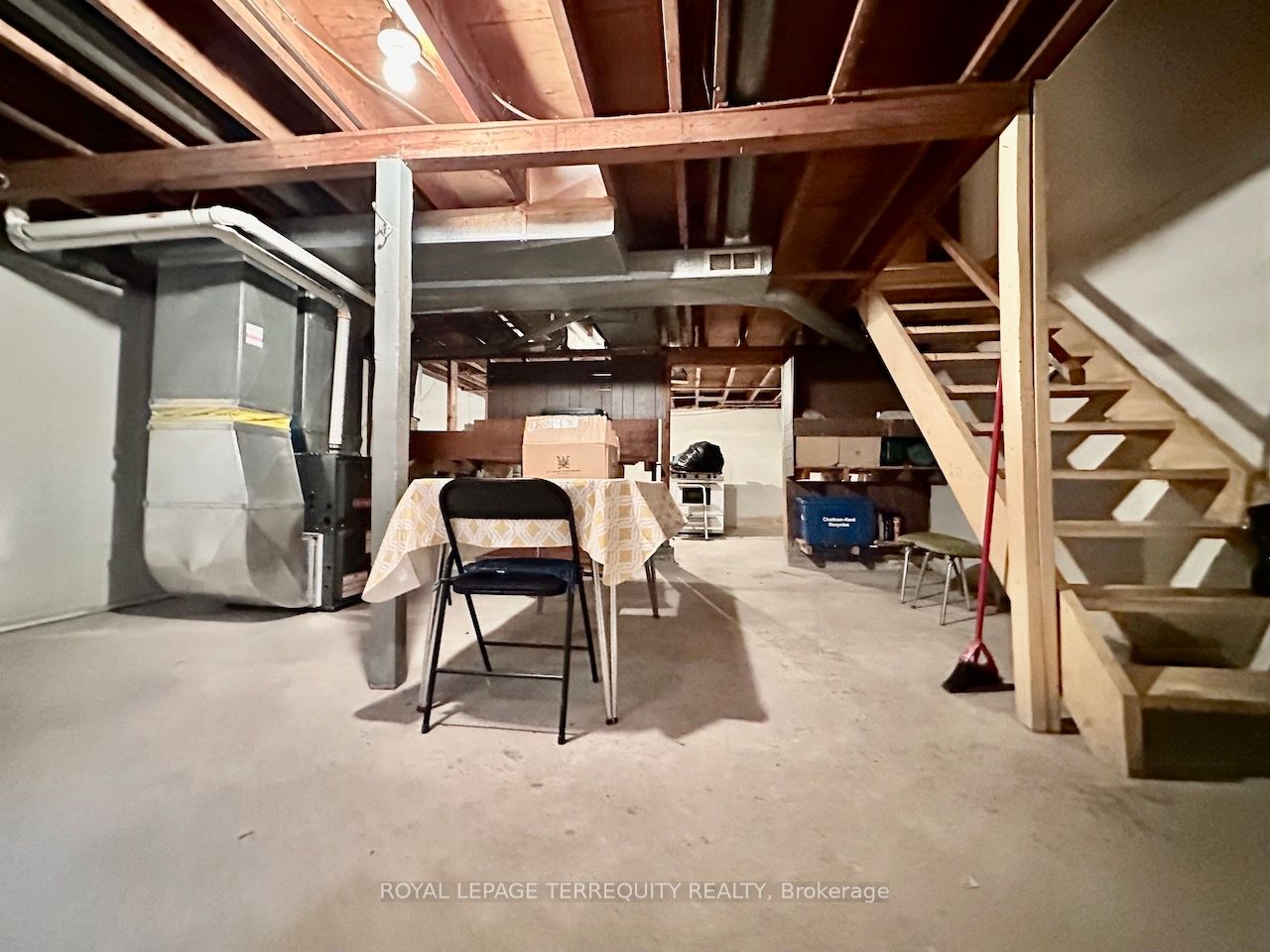 35-41 Orchard Place Property Photo 18