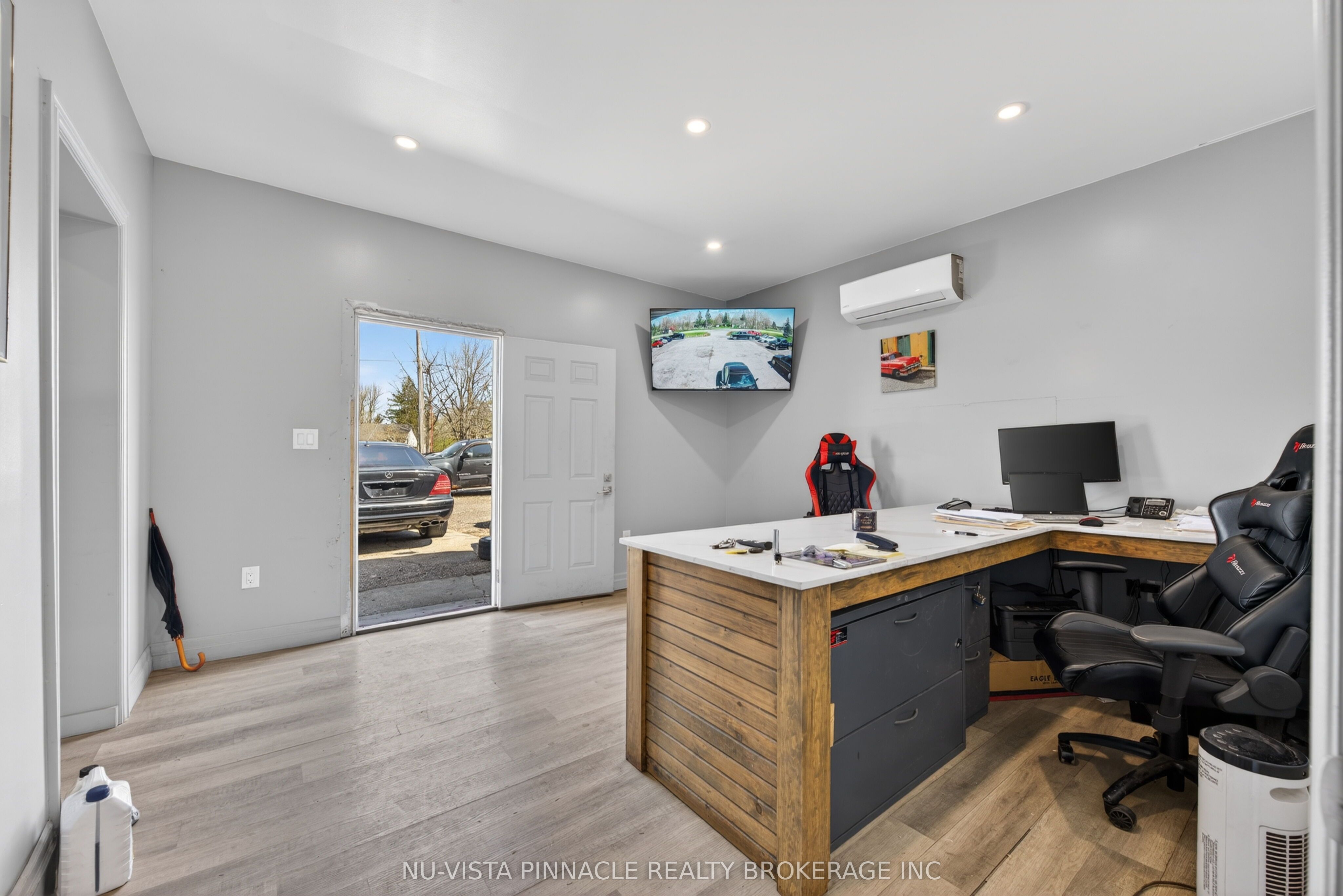 6339 Egremont Drive Property Photo 21