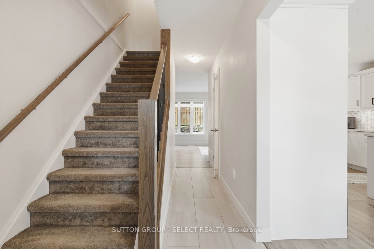 1110 Meadowlark Ridge 21 Property Photo 6
