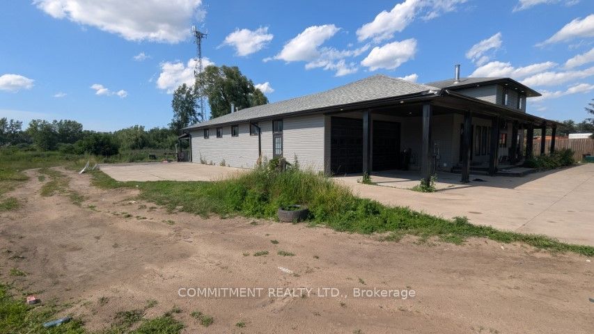 1988 River Road Property Photo 4