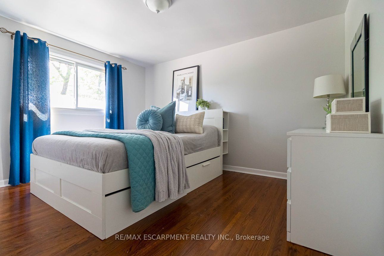 111 Larch Street Property Photo 29