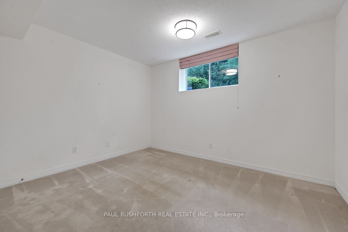 57 Waterthrush Crescent Property Photo 31