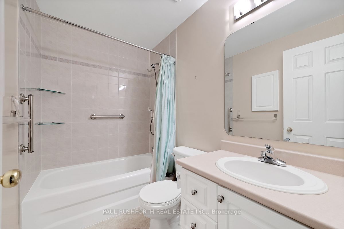 57 Waterthrush Crescent Property Photo 32