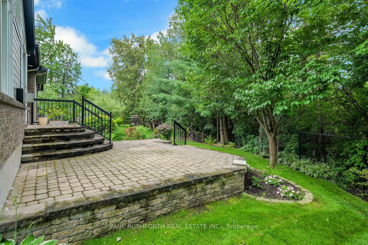 57 Waterthrush Crescent Property Photo 35