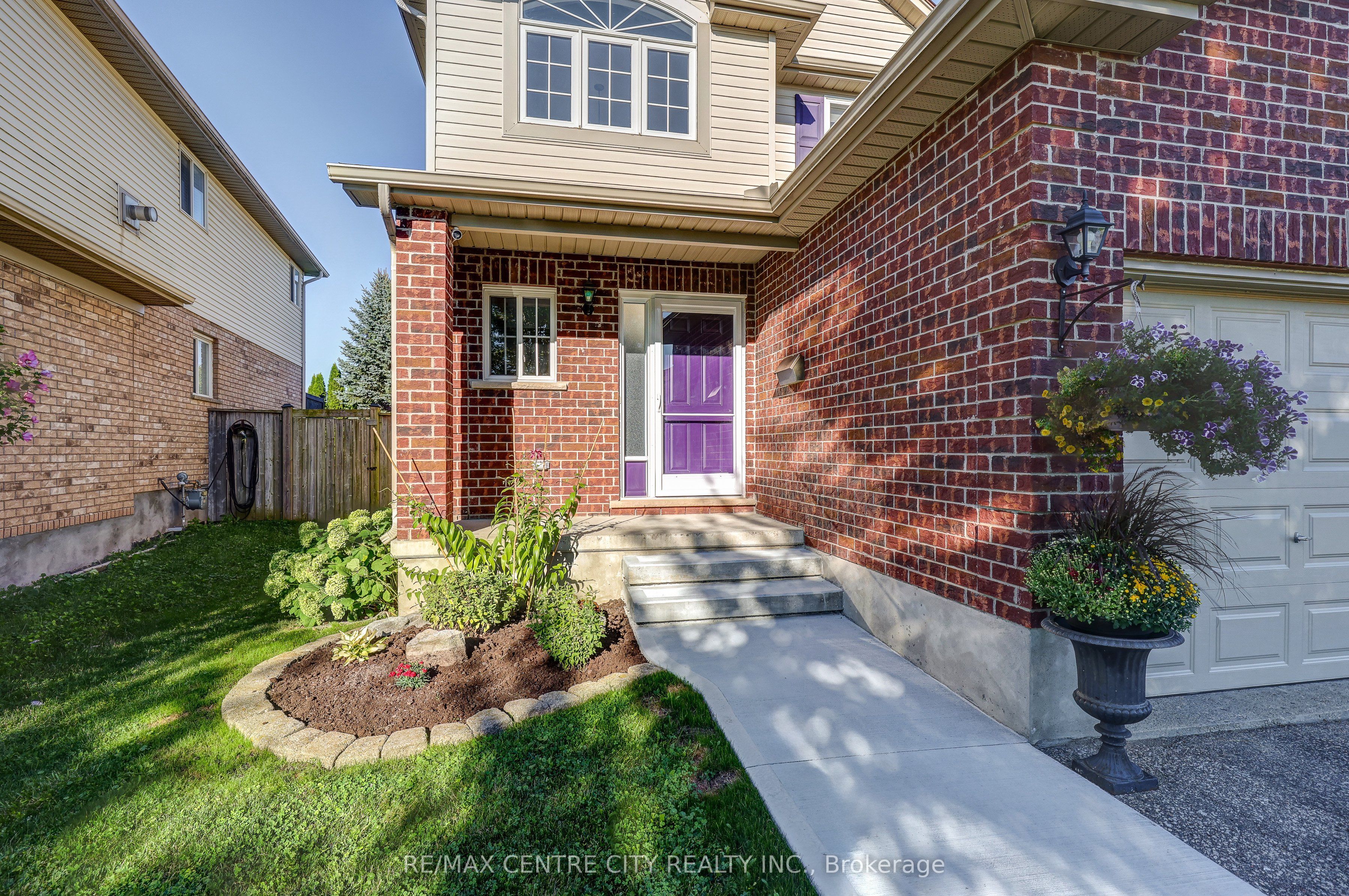 42134 Mcbain Line Property Photo 3