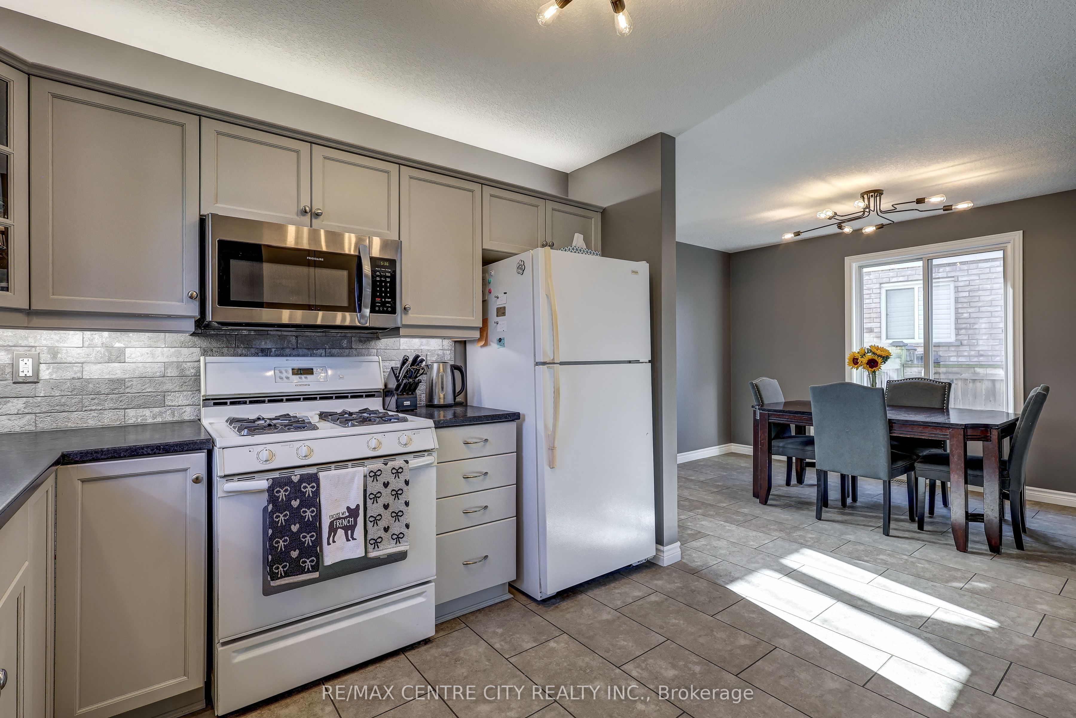 42134 Mcbain Line Property Photo 15